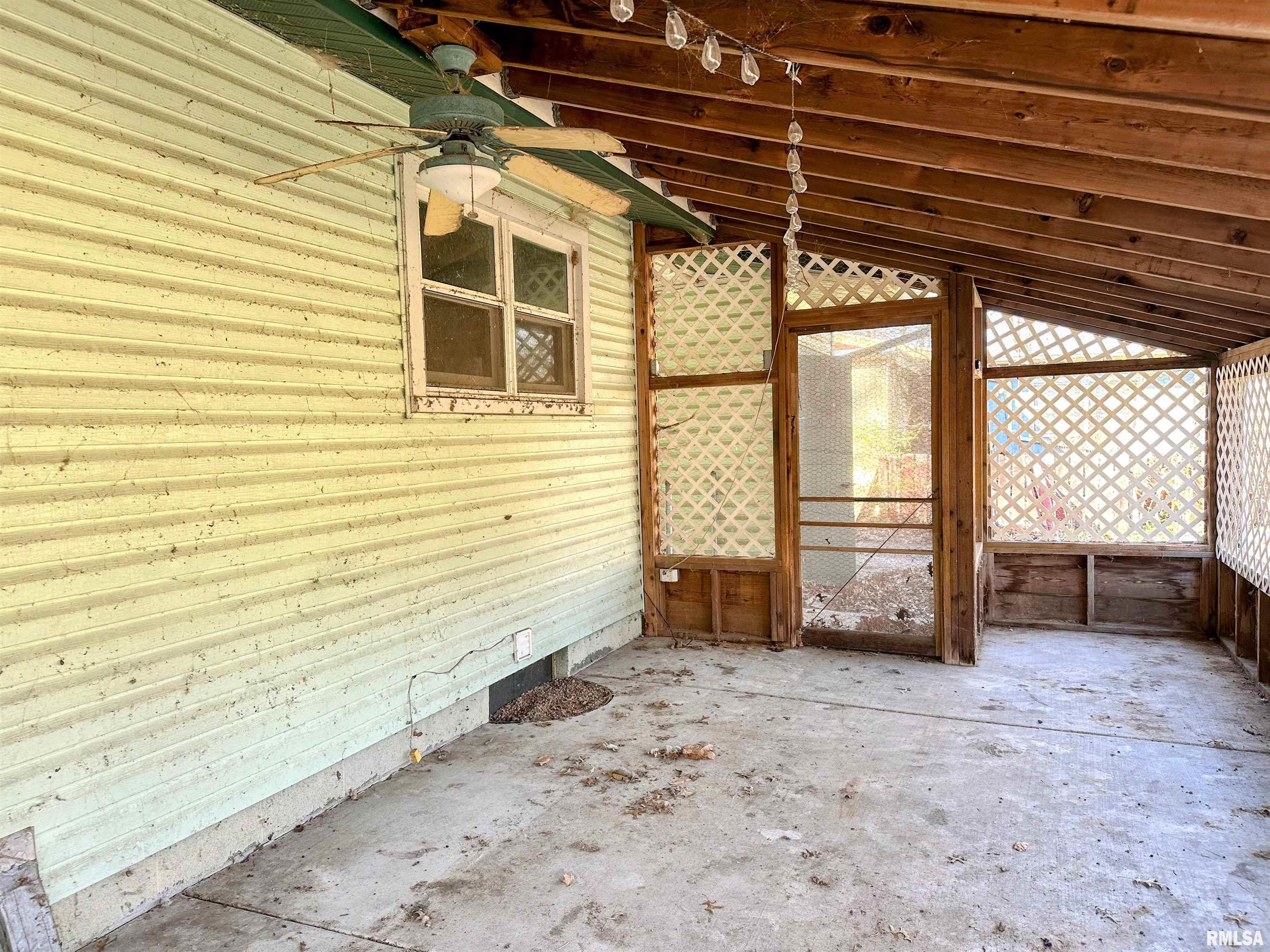 607 S Skyline Drive, Carbondale, Illinois image 22