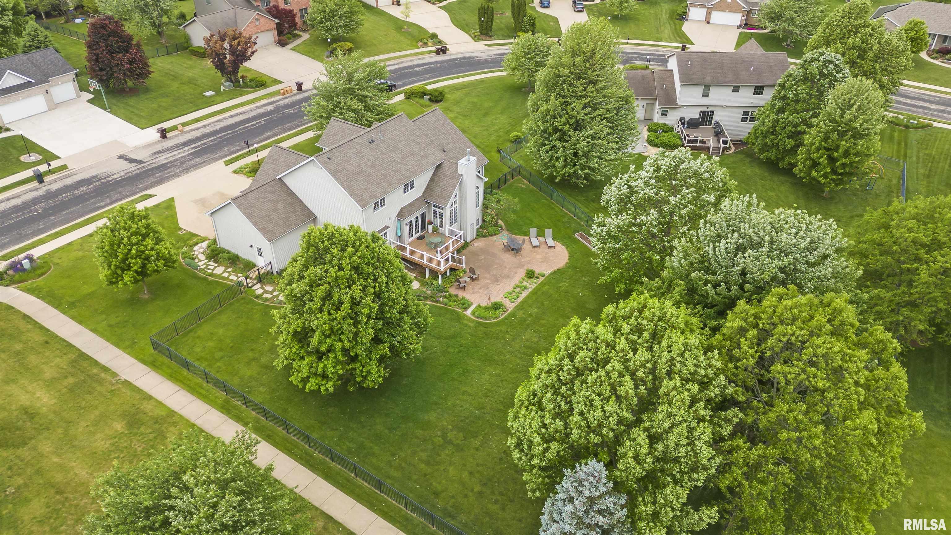 11506 N Bristol Drive, Dunlap, Illinois image 10