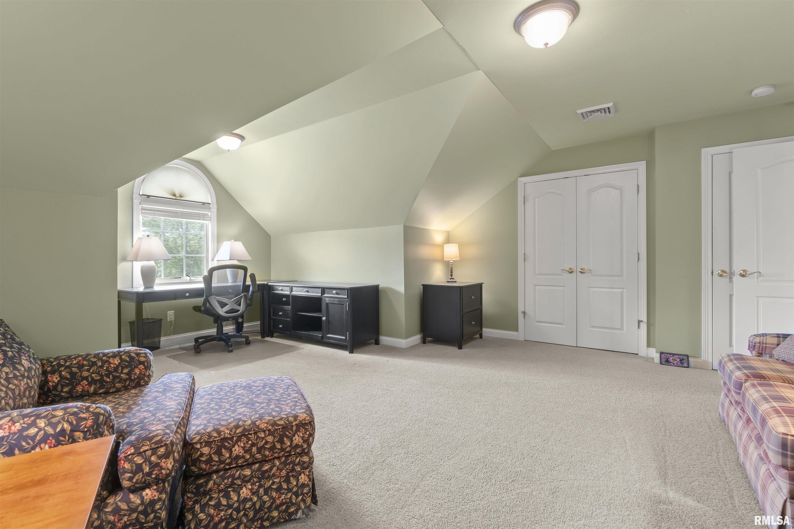11506 N Bristol Drive, Dunlap, Illinois image 28