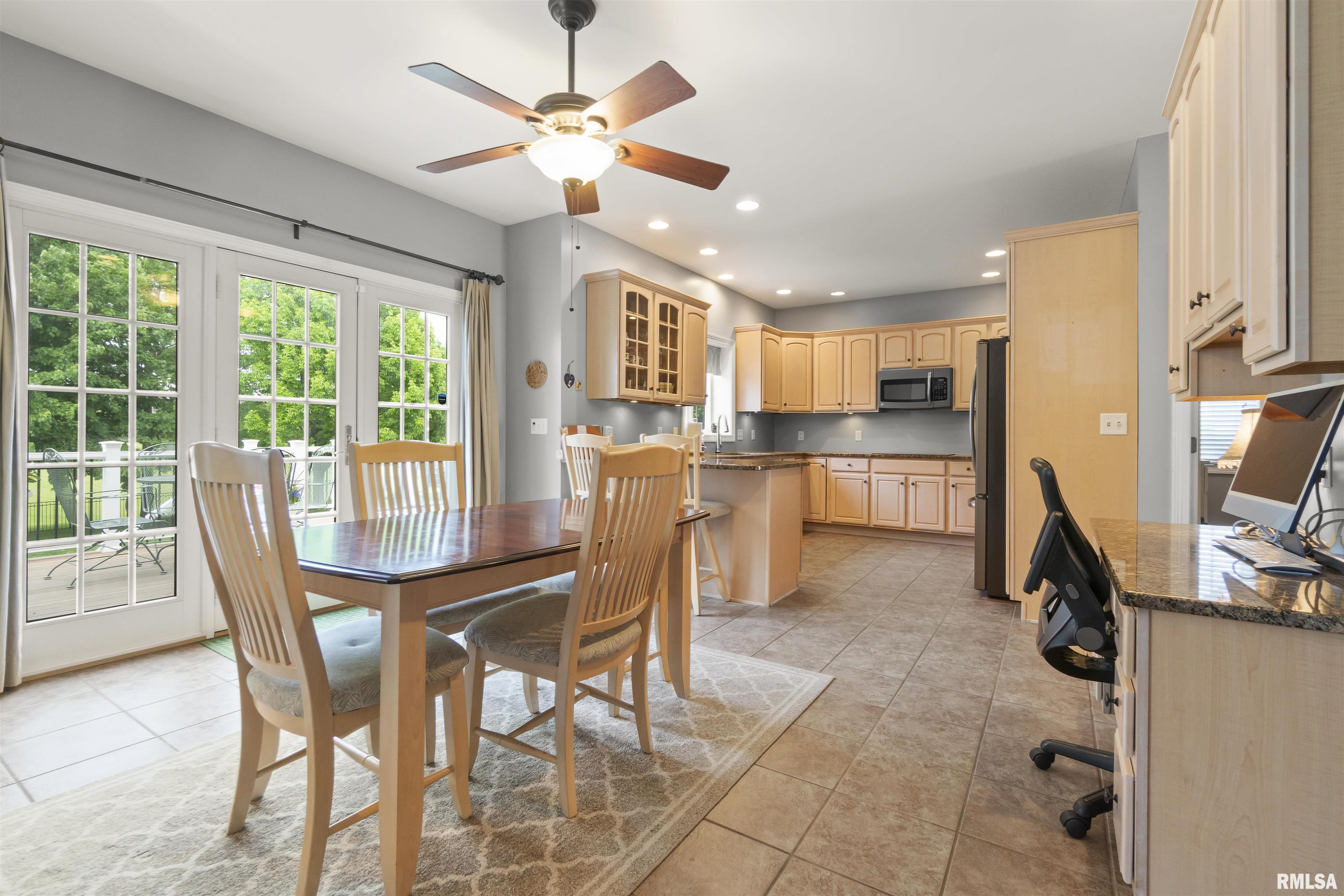 11506 N Bristol Drive, Dunlap, Illinois image 17