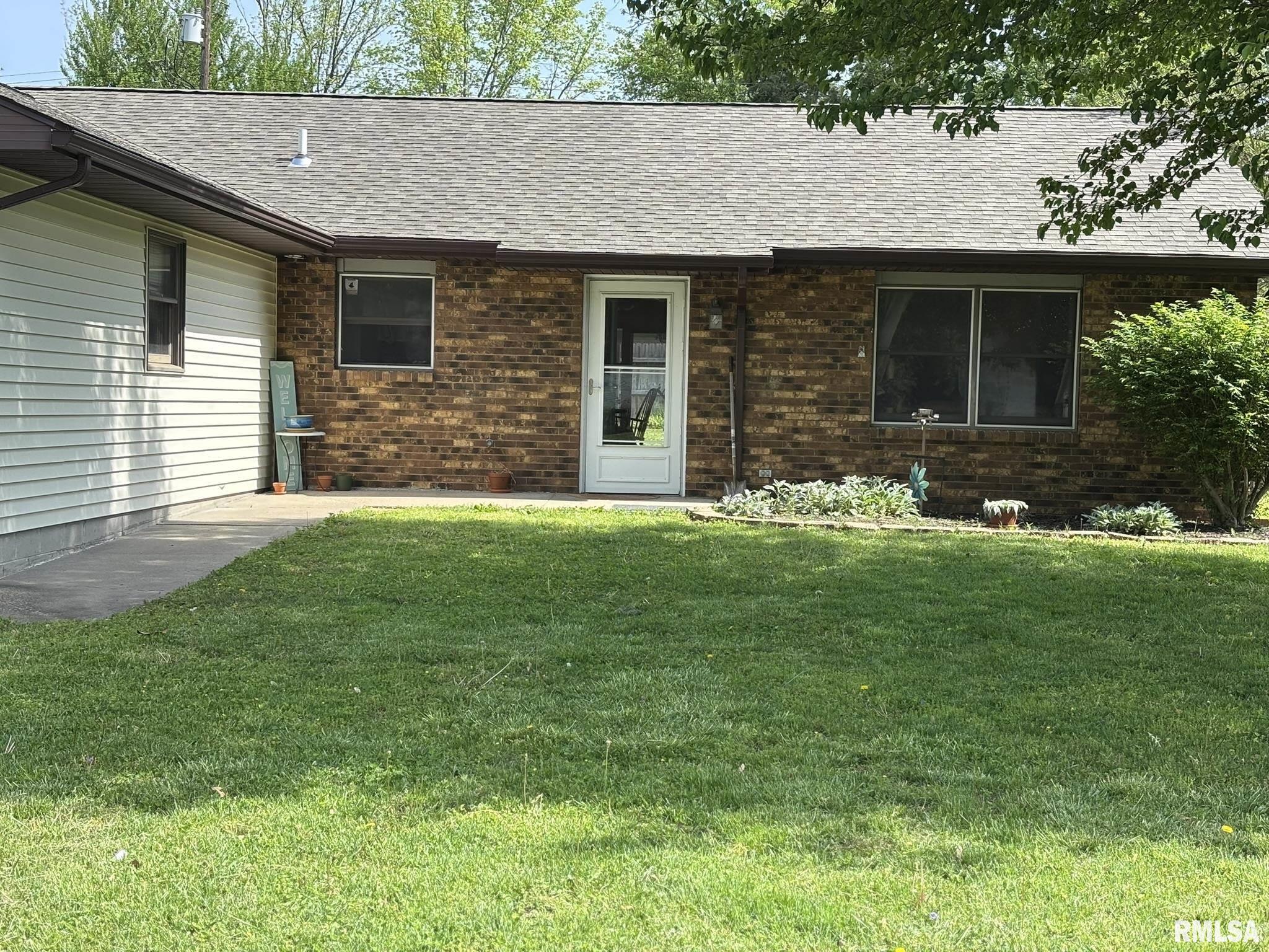 617 S Surrey Lane, Carbondale, Illinois image 3