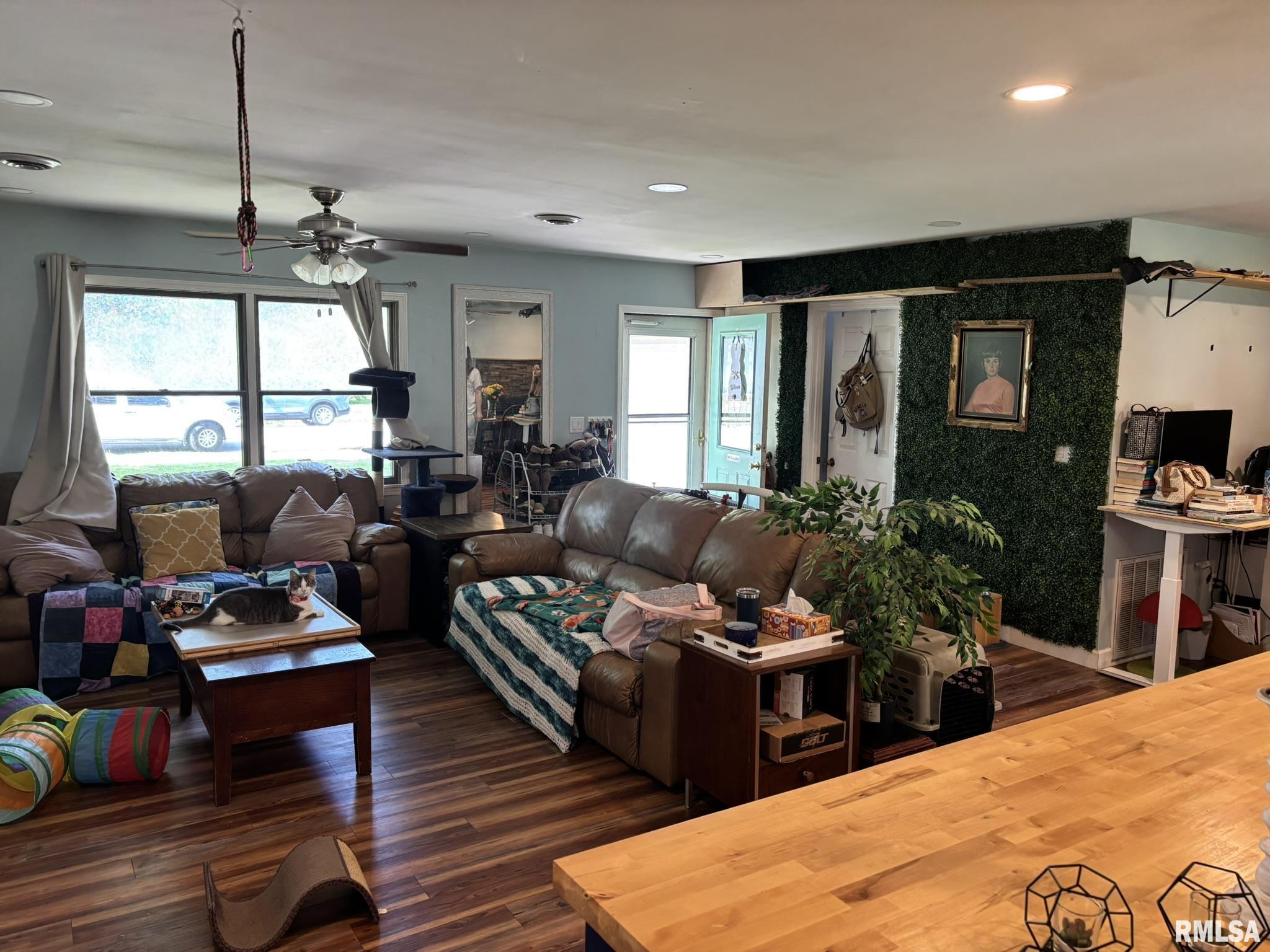 617 S Surrey Lane, Carbondale, Illinois image 15