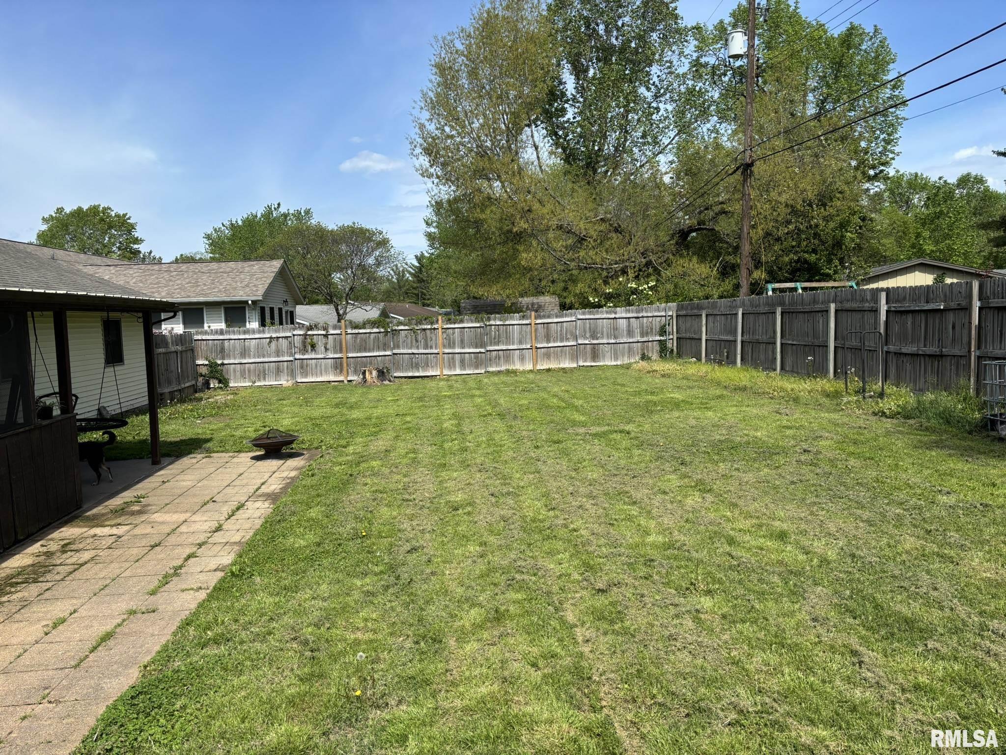 617 S Surrey Lane, Carbondale, Illinois image 8