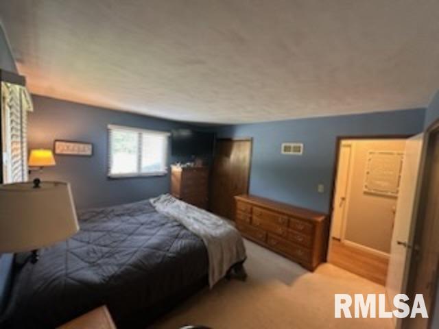19 Hillcrest Drive, Bushnell, Illinois image 13