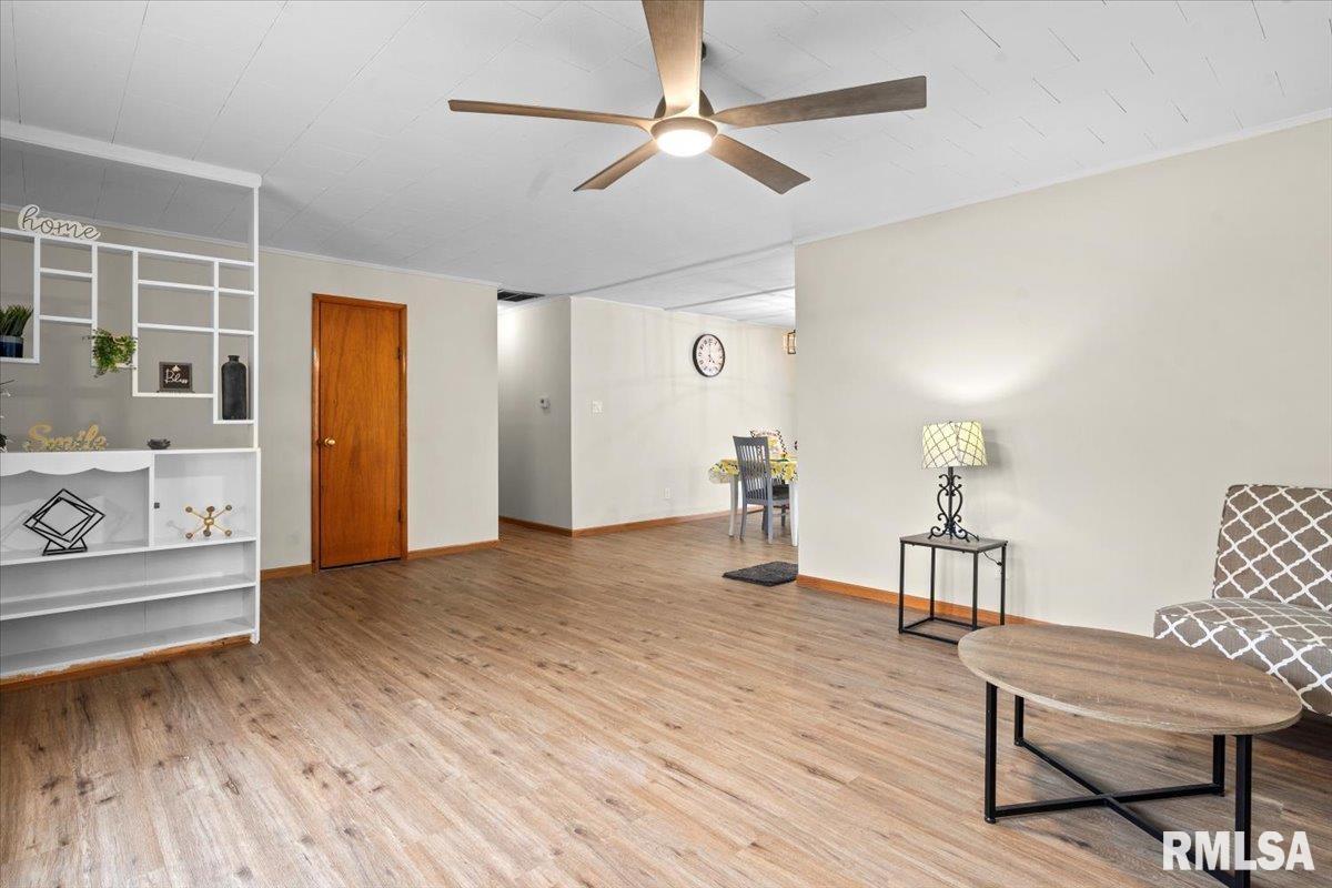 2680 Tozer Road, Springfield, Illinois image 6