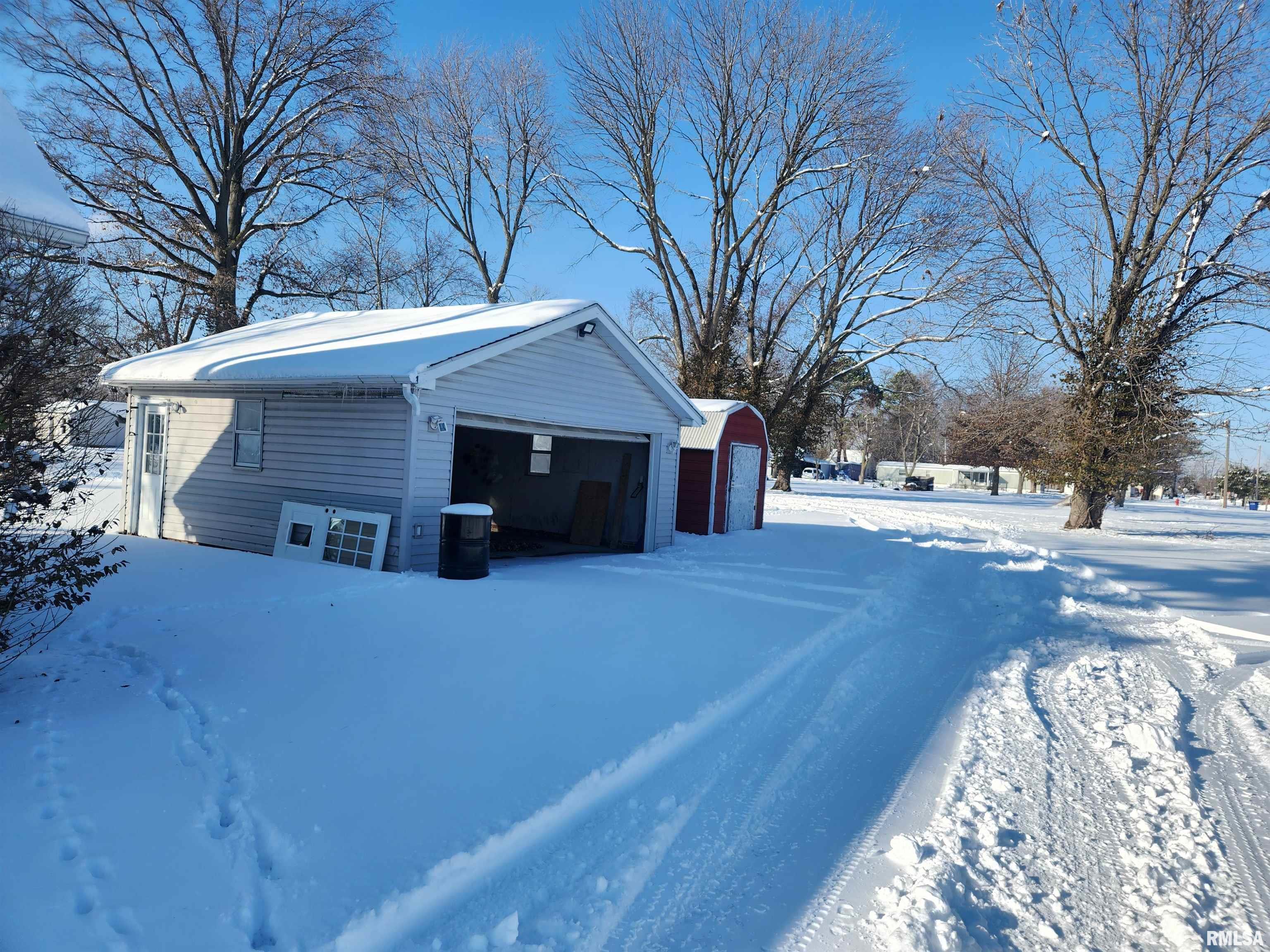 239 E Fifth Street, Cutler, Illinois image 3