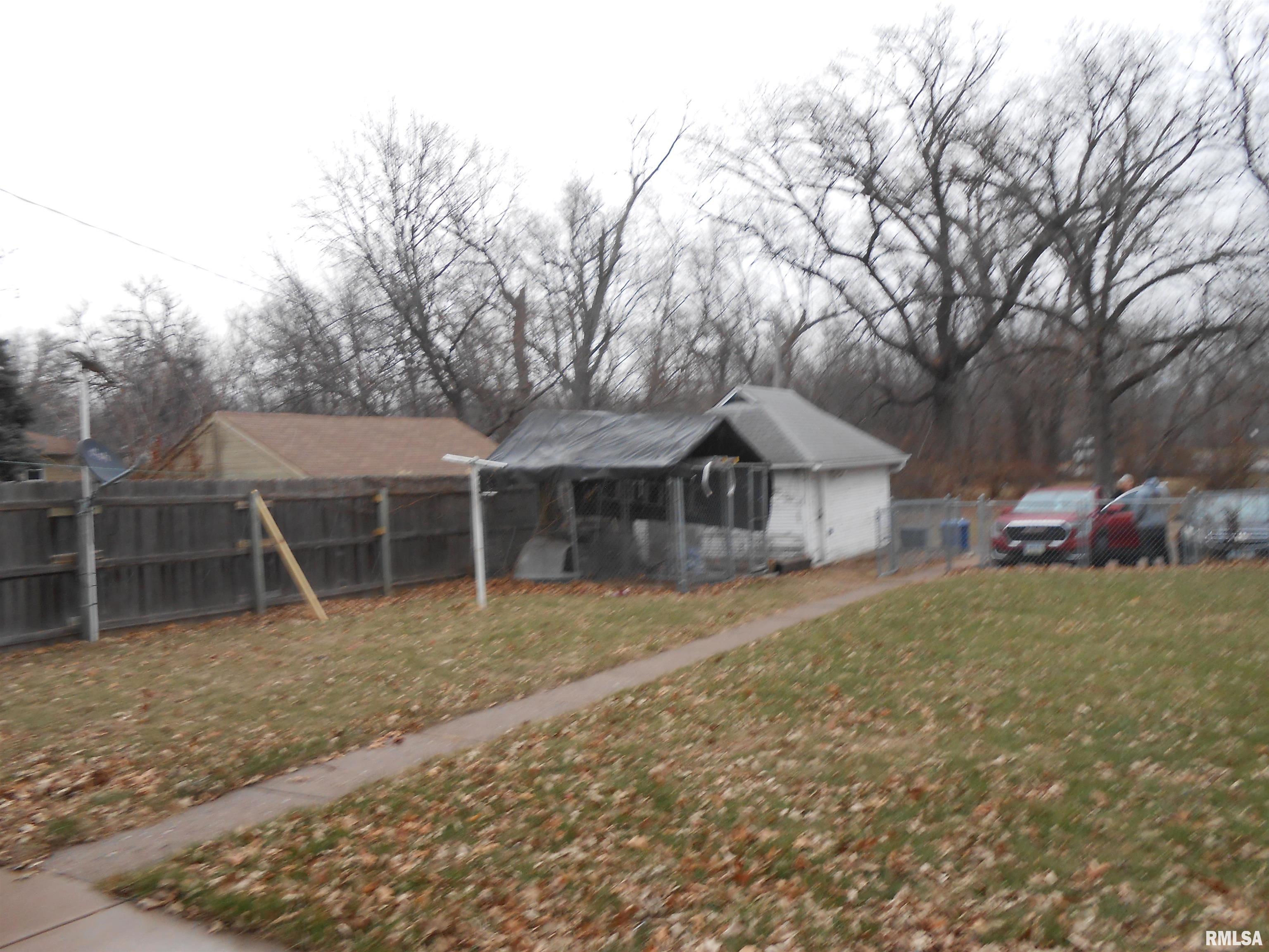 1925 Eastern Avenue, Davenport, Iowa image 4