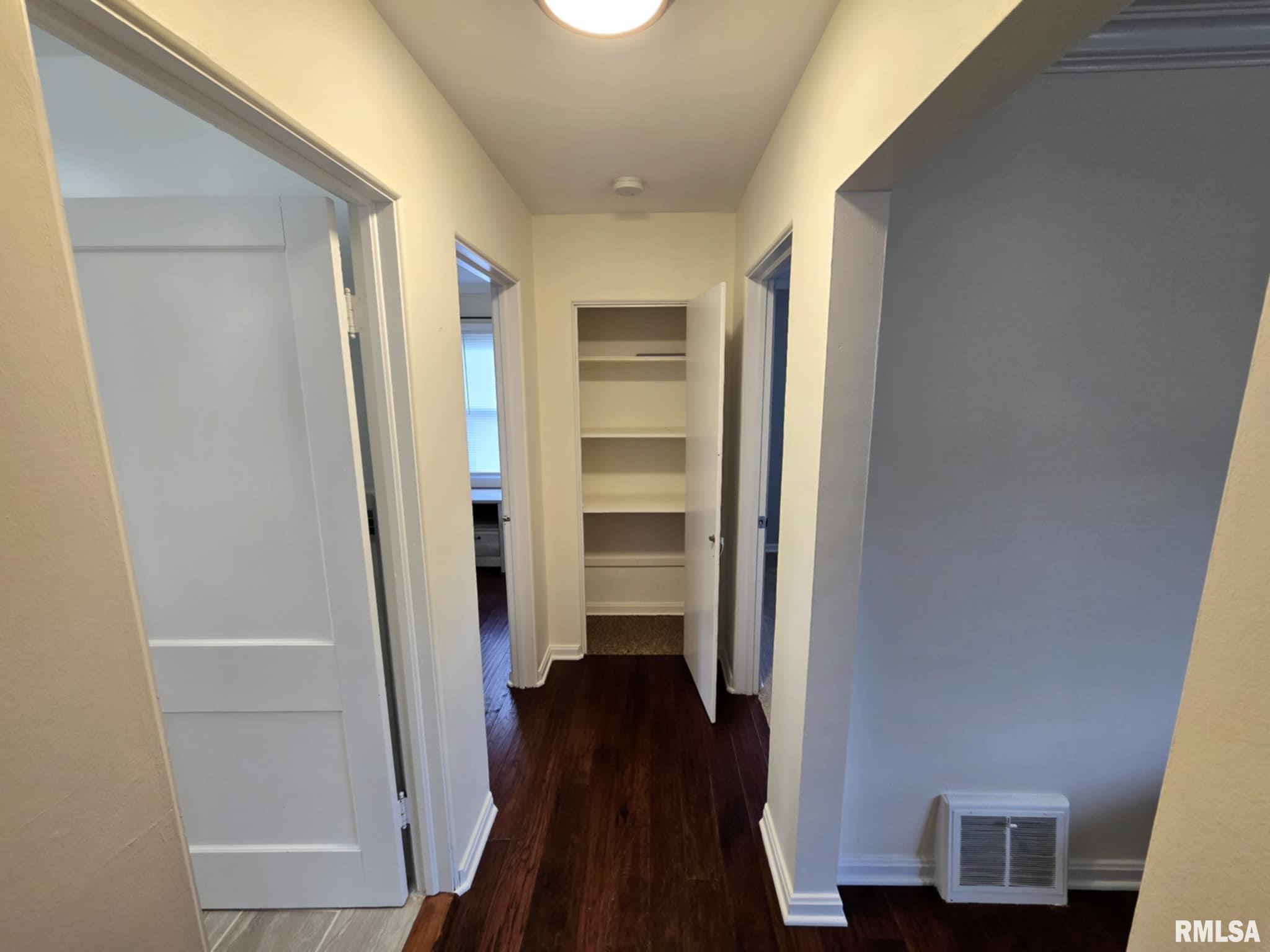 306 N 7th Street, Dahlgren, Illinois image 18