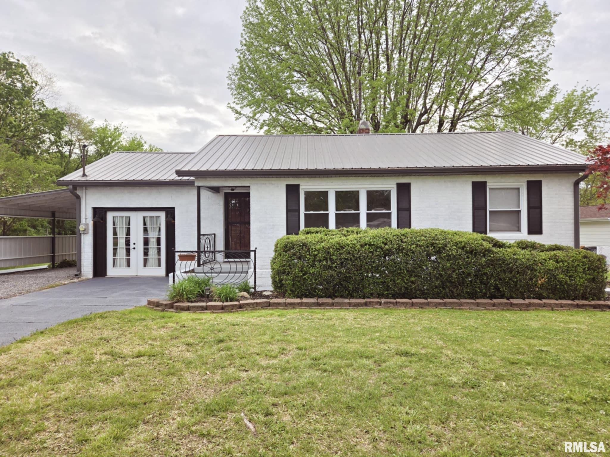 306 N 7th Street, Dahlgren, Illinois image 1
