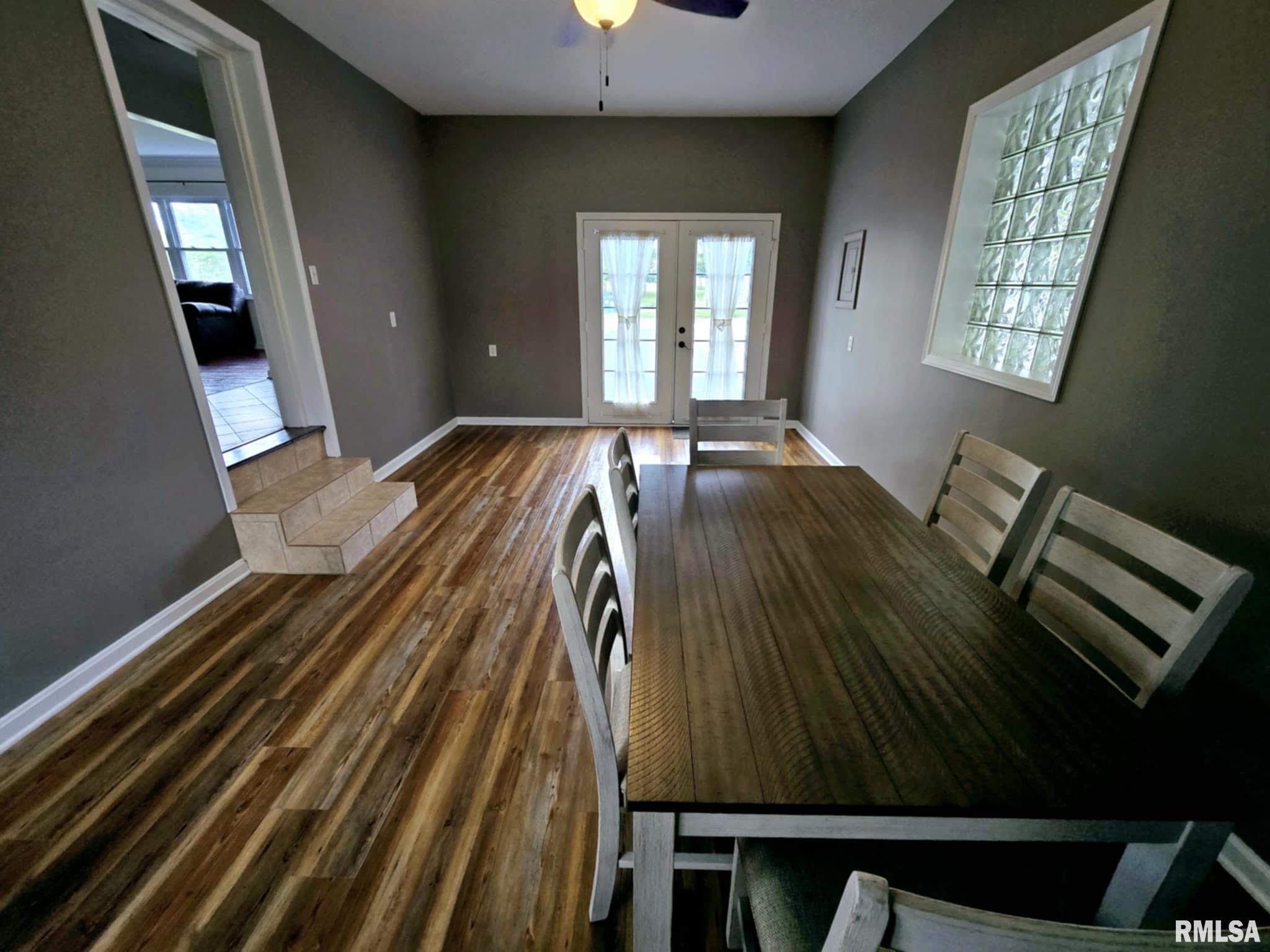 306 N 7th Street, Dahlgren, Illinois image 13