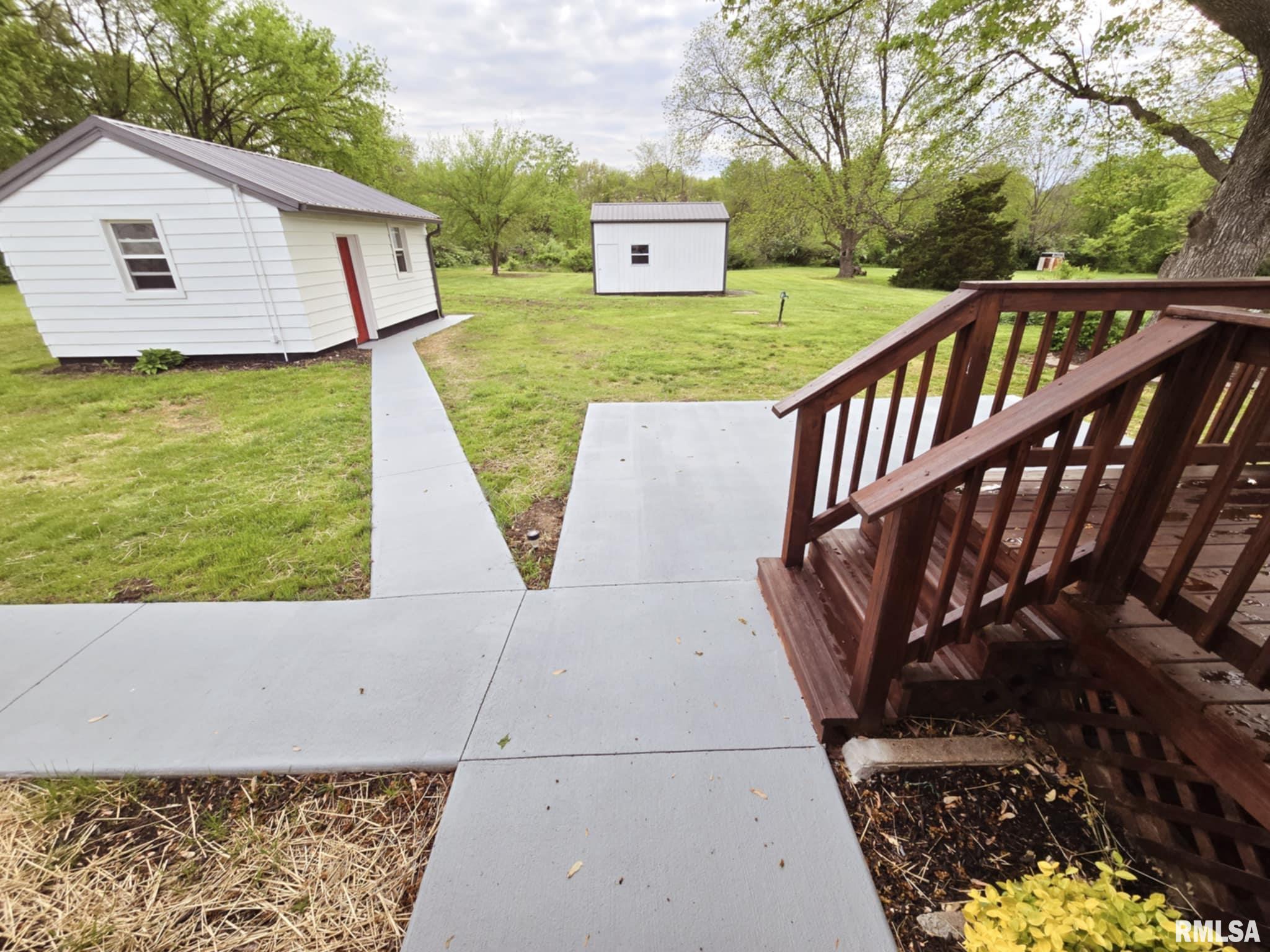 306 N 7th Street, Dahlgren, Illinois image 7