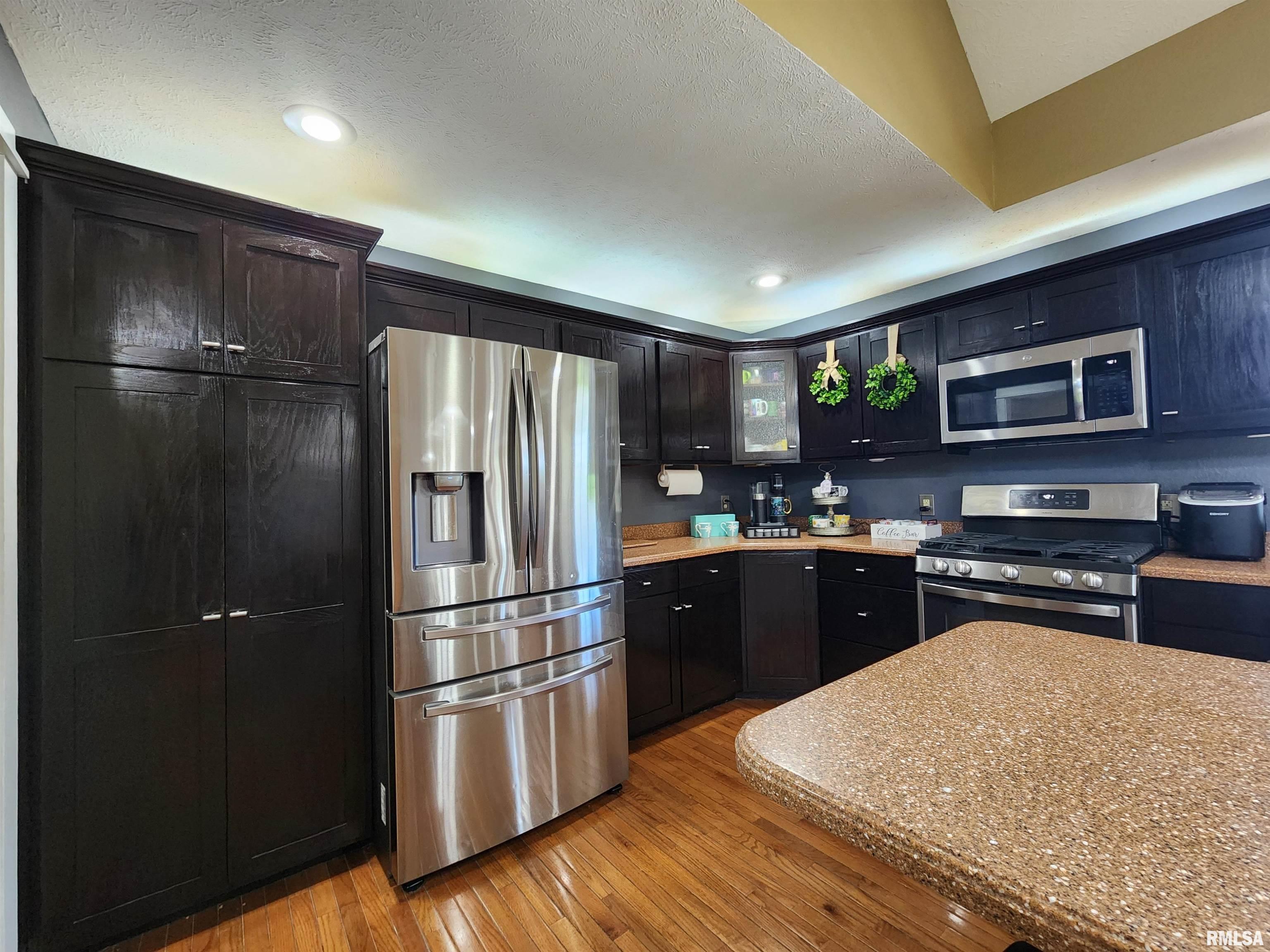 580 Blackman Hill Road, Harrisburg, Illinois image 9