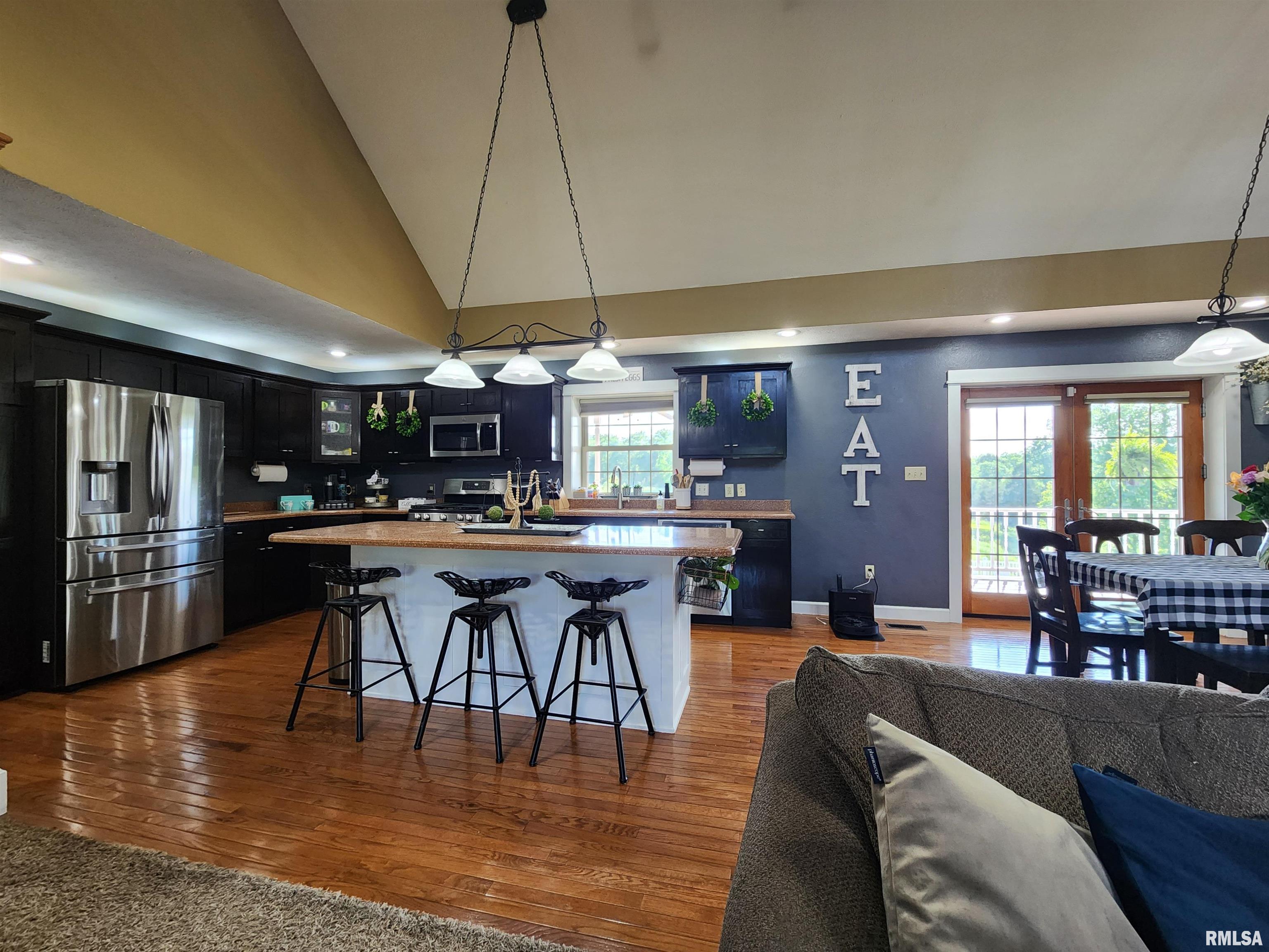580 Blackman Hill Road, Harrisburg, Illinois image 8