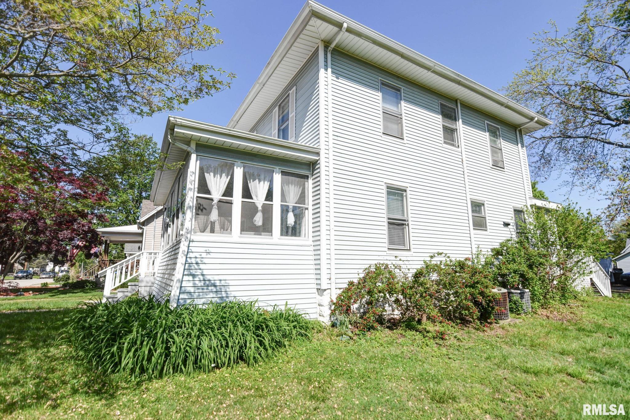 805 E Ash Street, Taylorville, Illinois image 45
