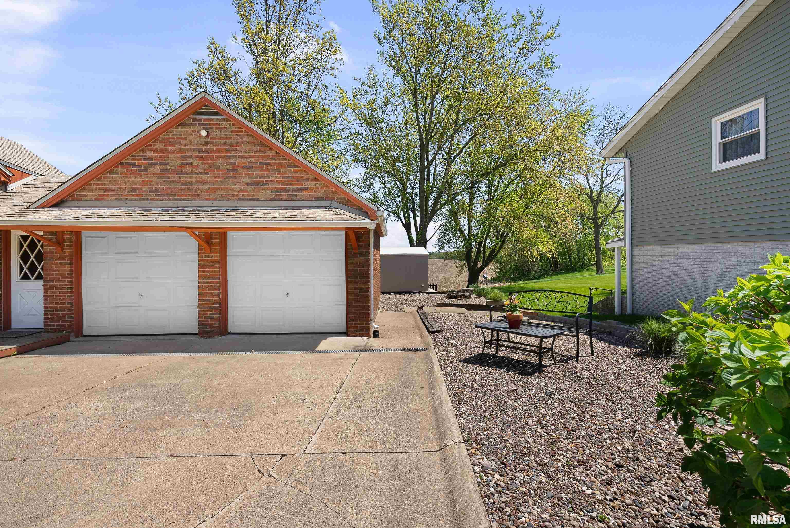 231 N 1st Street, Long Grove, Iowa image 3