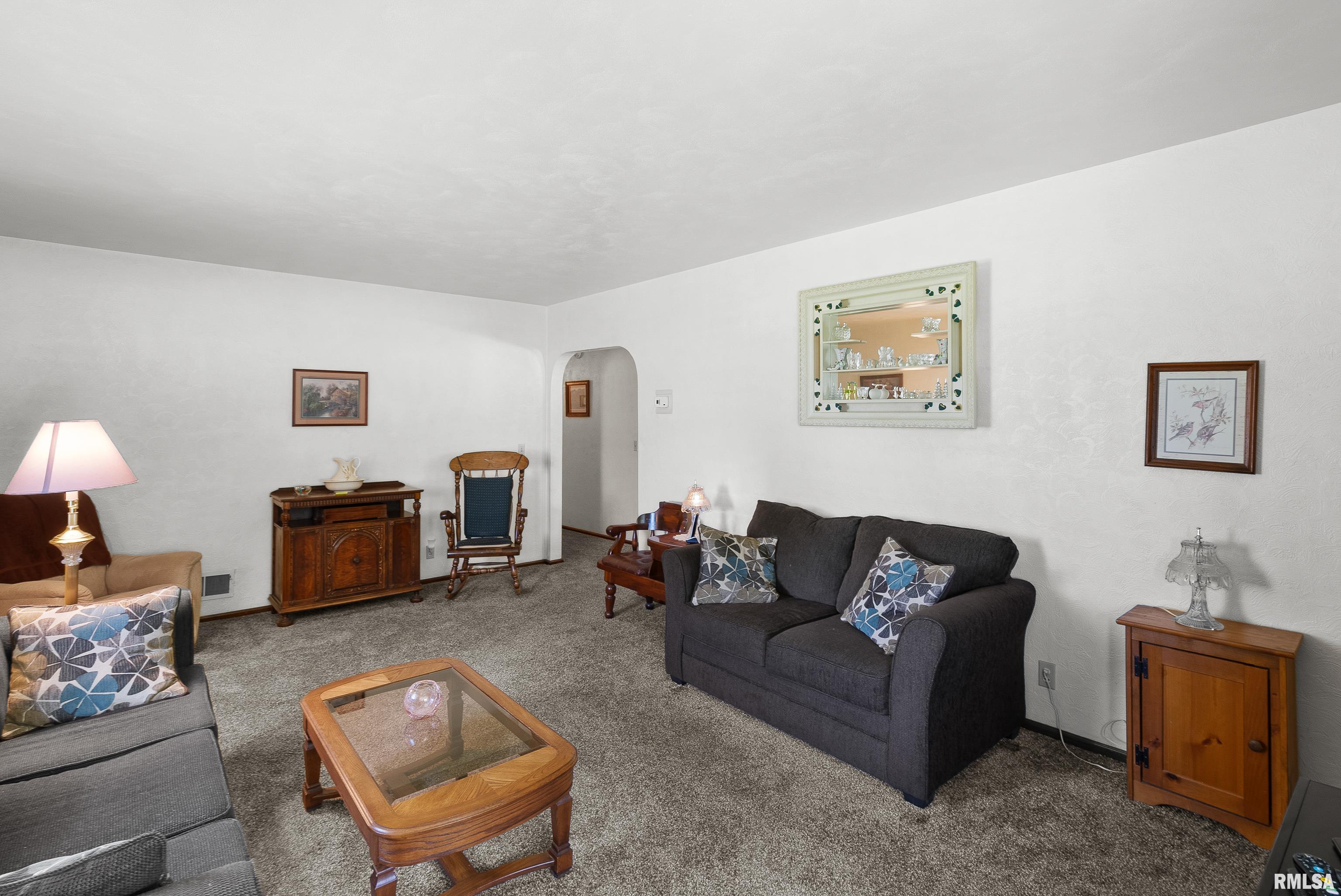 231 N 1st Street, Long Grove, Iowa image 20