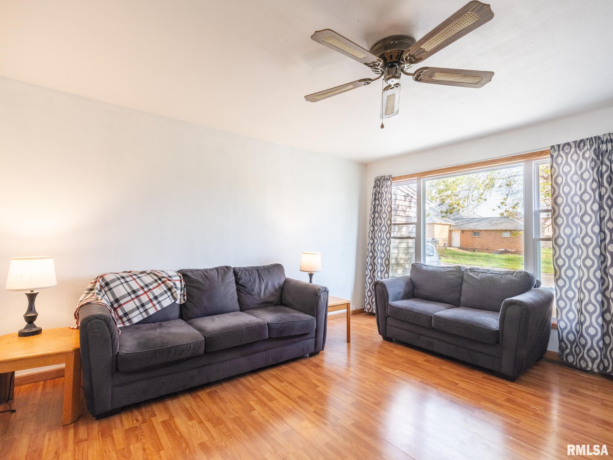 2205 Cherry Lane, Pekin, Illinois image 12