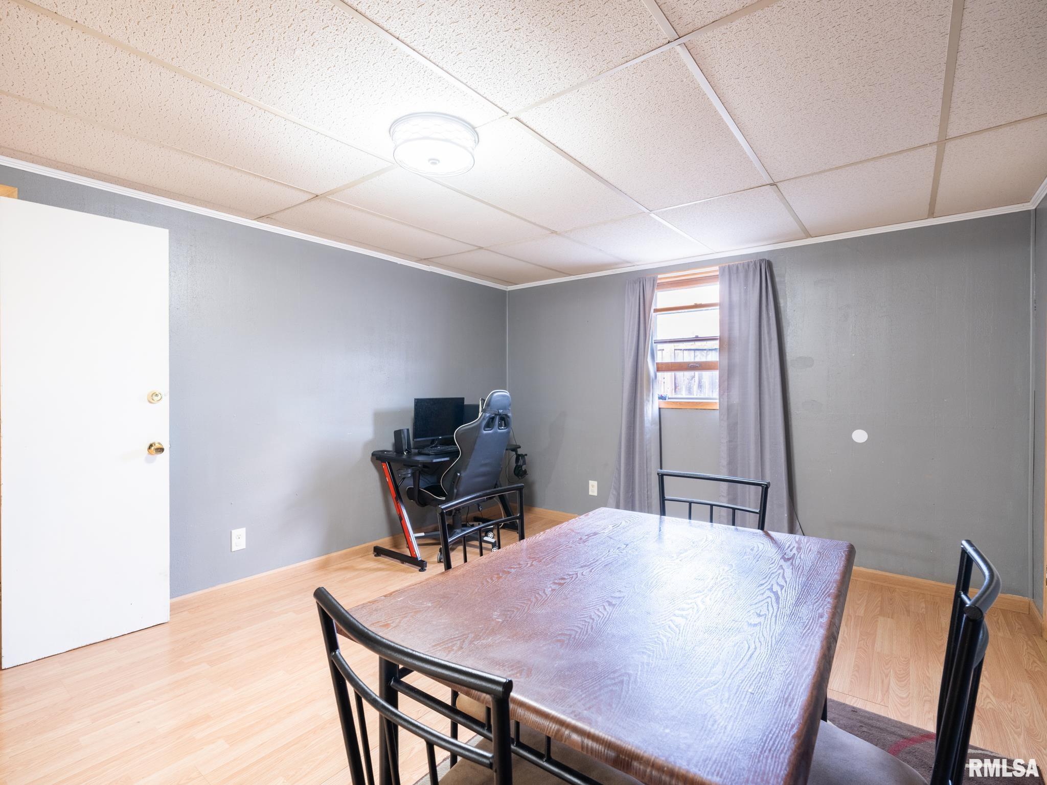 2205 Cherry Lane, Pekin, Illinois image 24