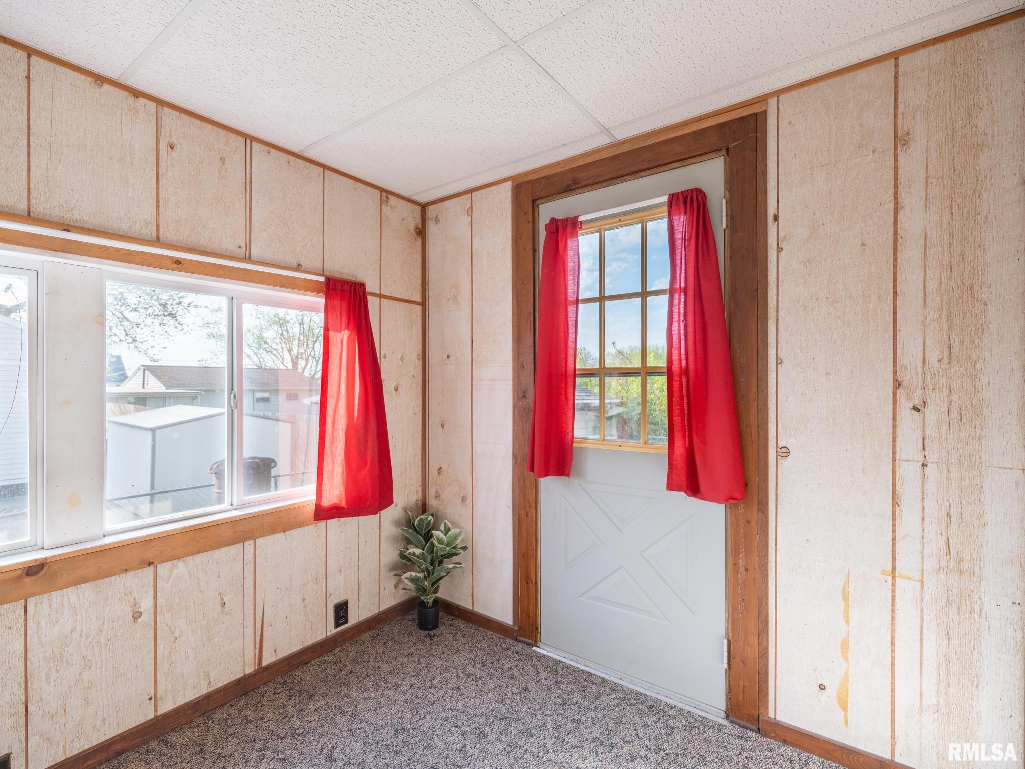 2205 Cherry Lane, Pekin, Illinois image 33
