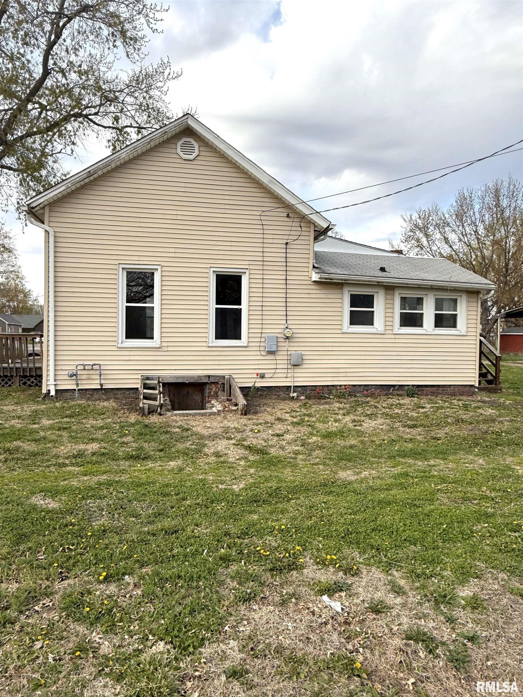 5 N 8th Avenue, Canton, Illinois image 2