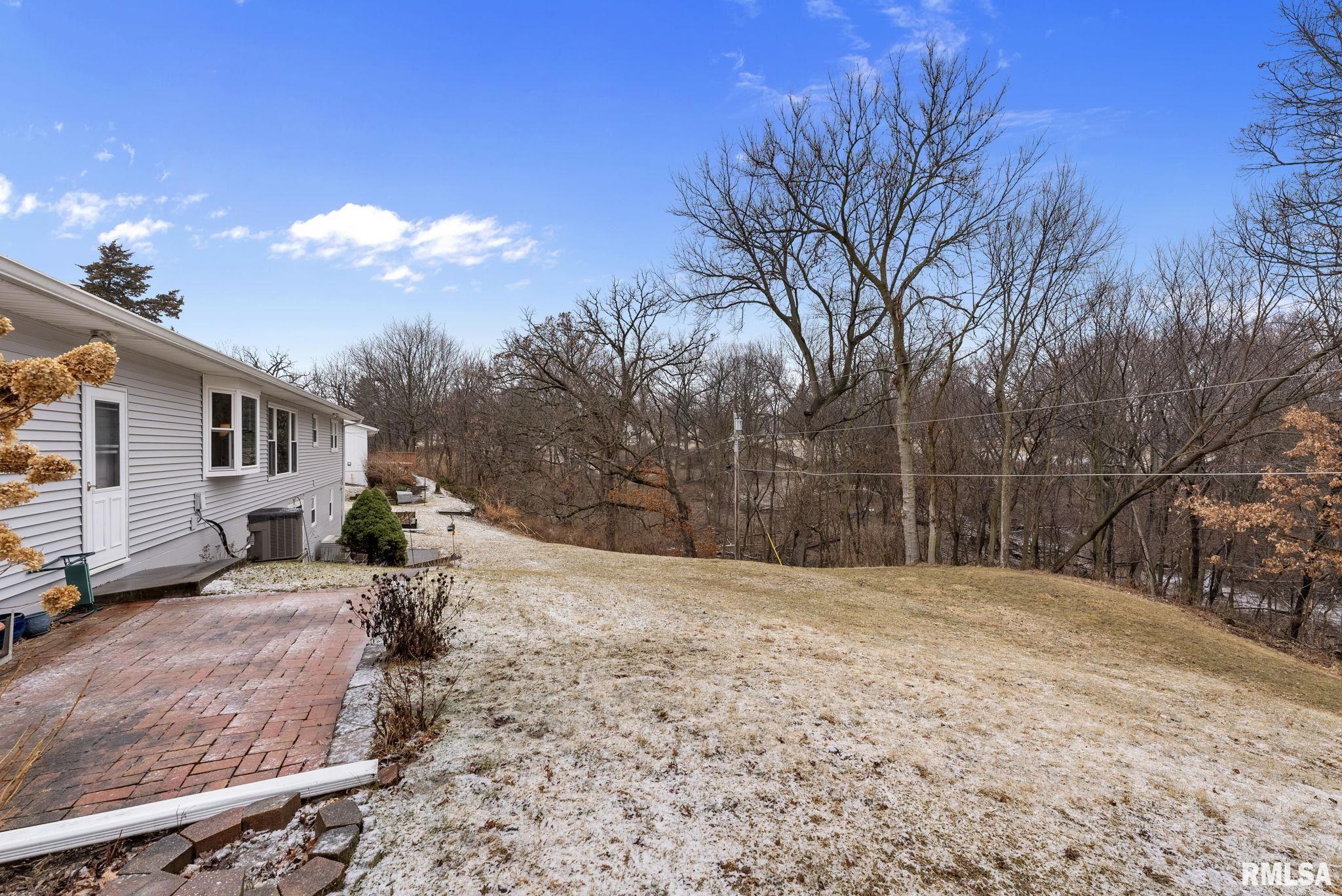 1709 88th Avenue West, Rock Island, Illinois image 4