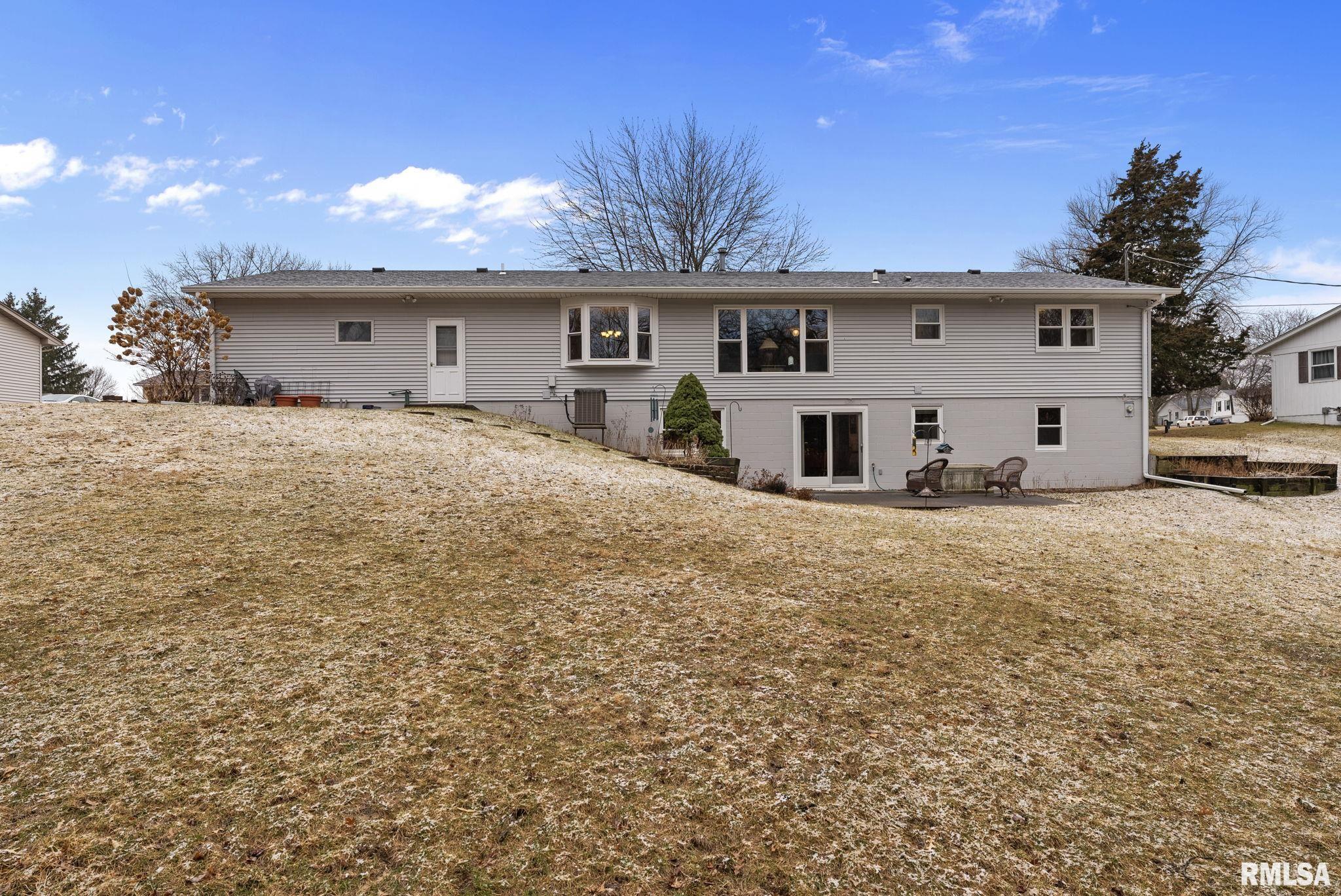 1709 88th Avenue West, Rock Island, Illinois image 6