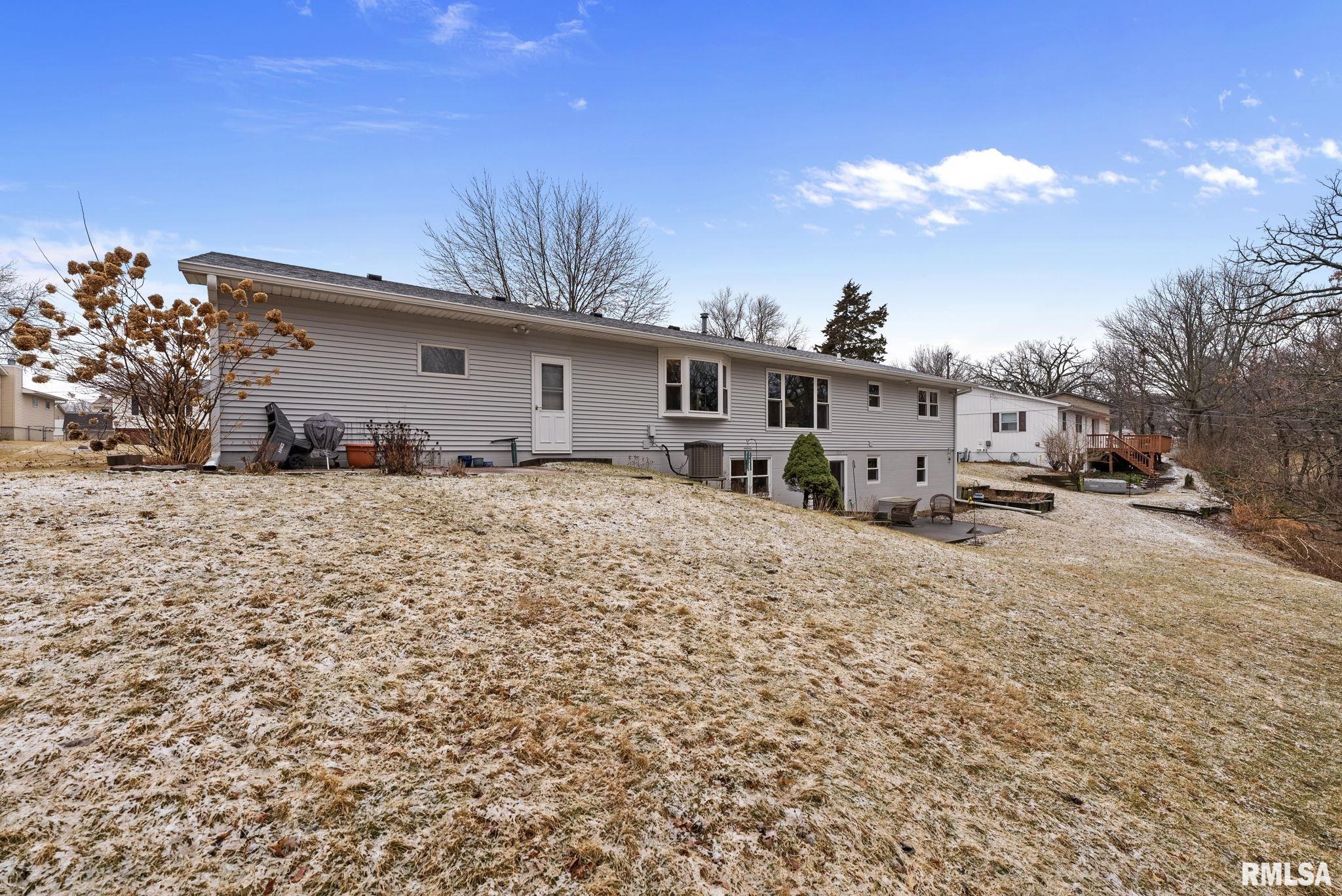 1709 88th Avenue West, Rock Island, Illinois image 5