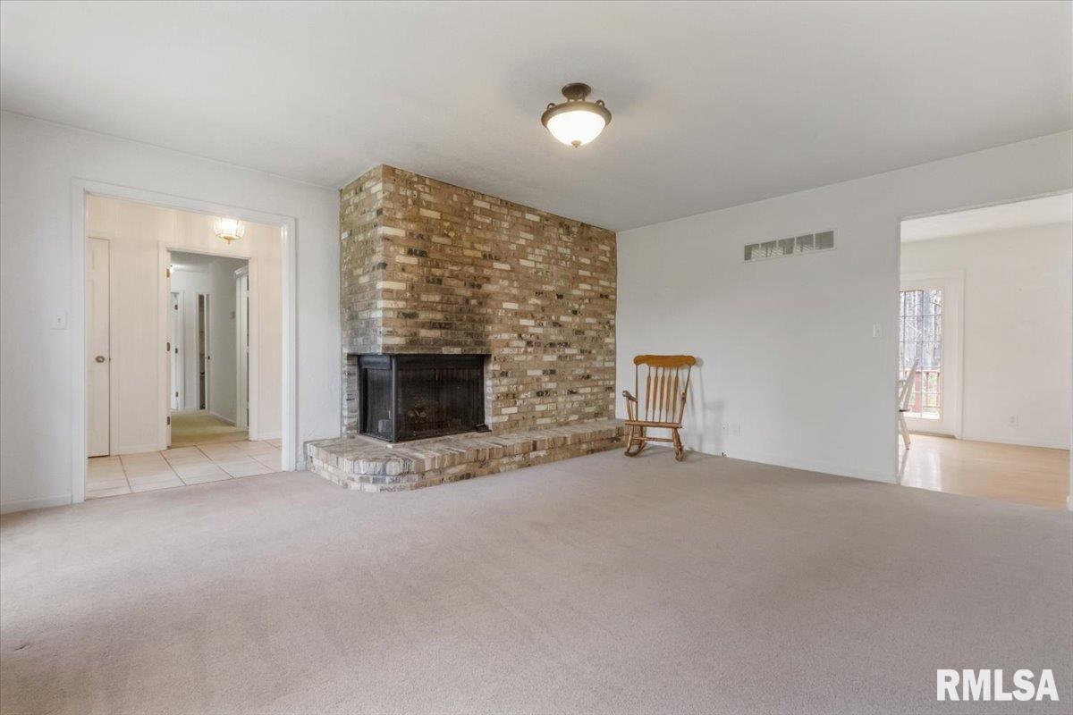 1390 Riggert Road, Metamora, Illinois image 9