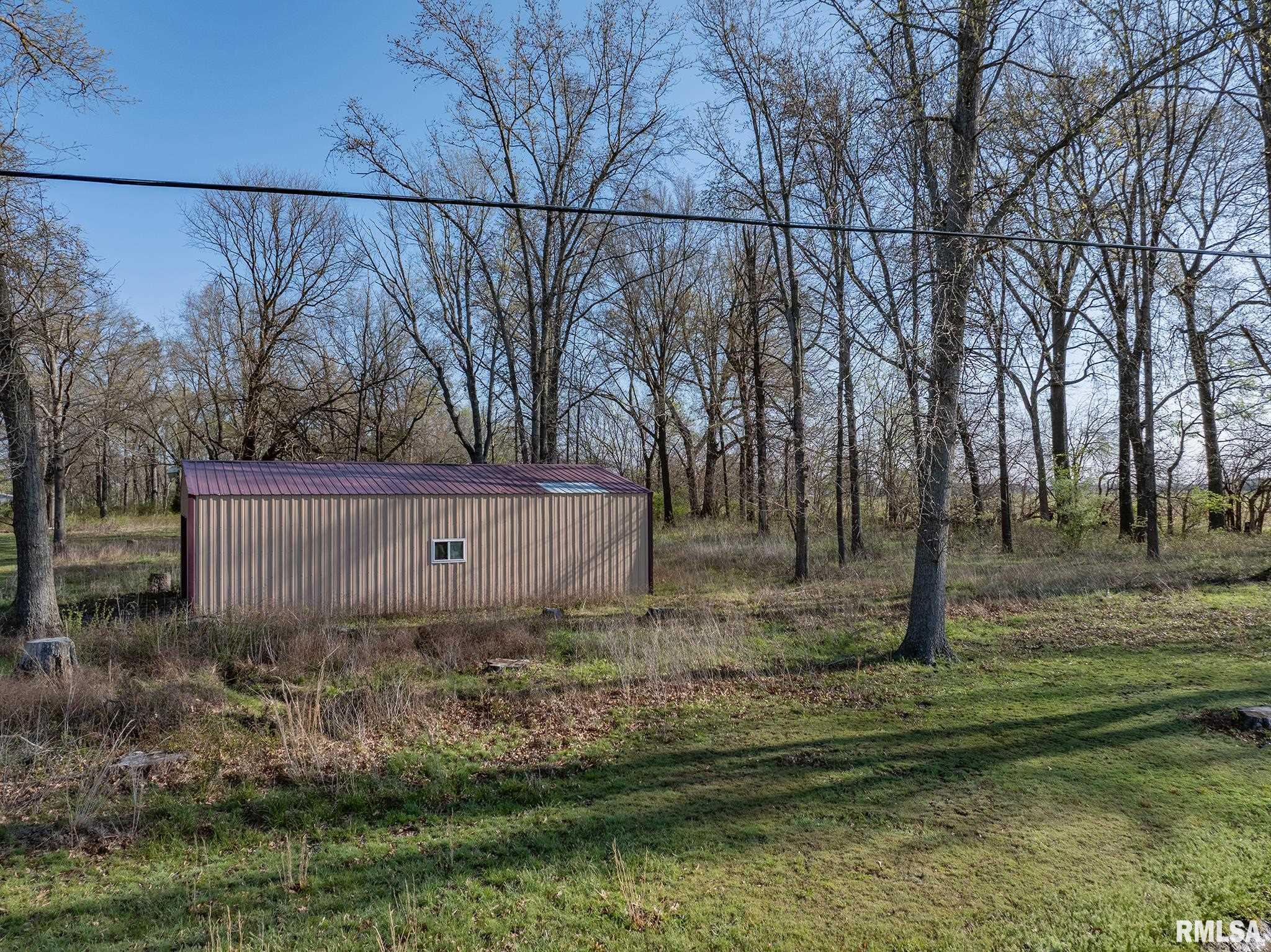 507 E 12th Street, Sandoval, Illinois image 10