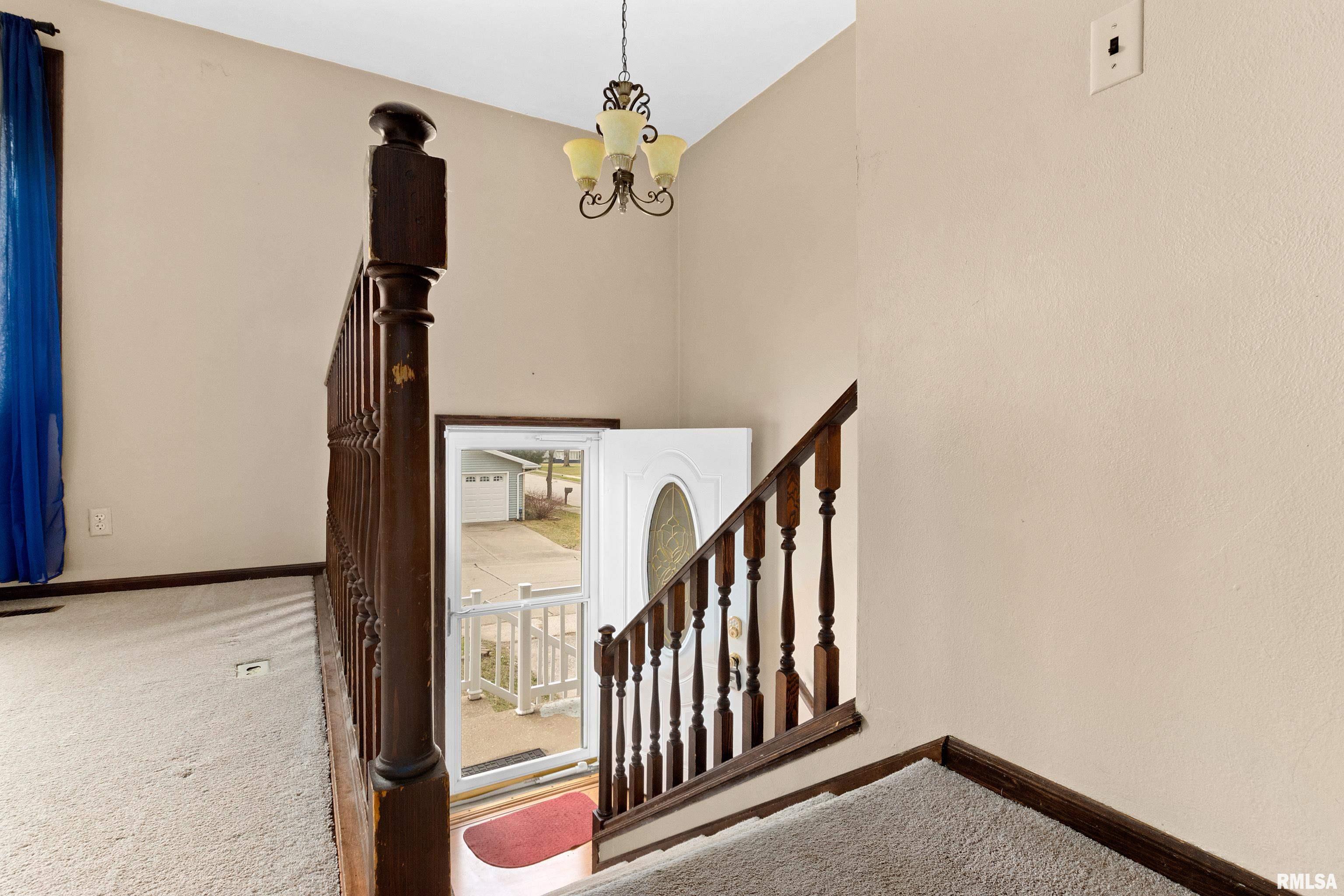 3615 W Castile Court, Peoria, Illinois image 4
