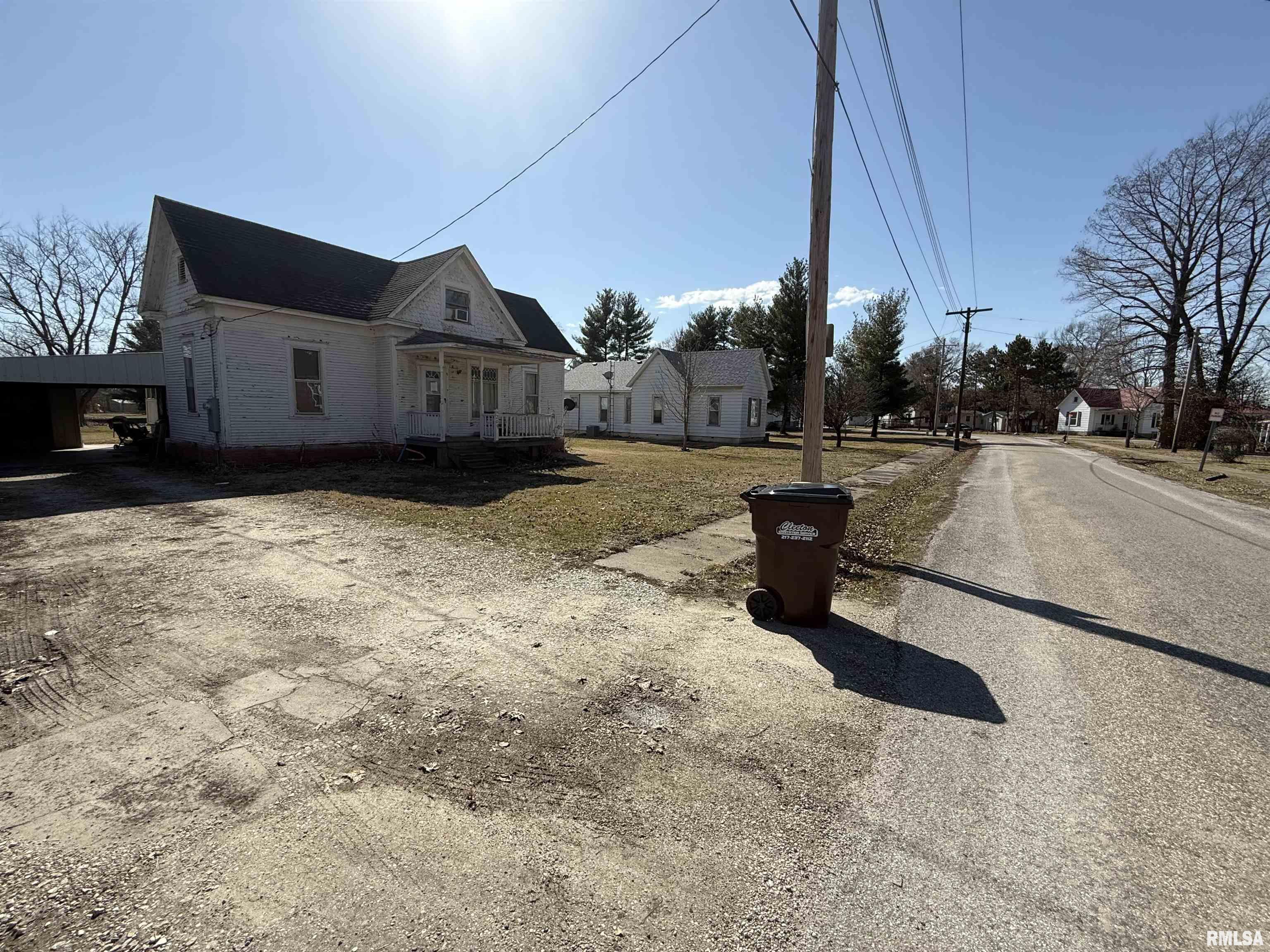 204 E Prairie Street, Franklin, Illinois image 3