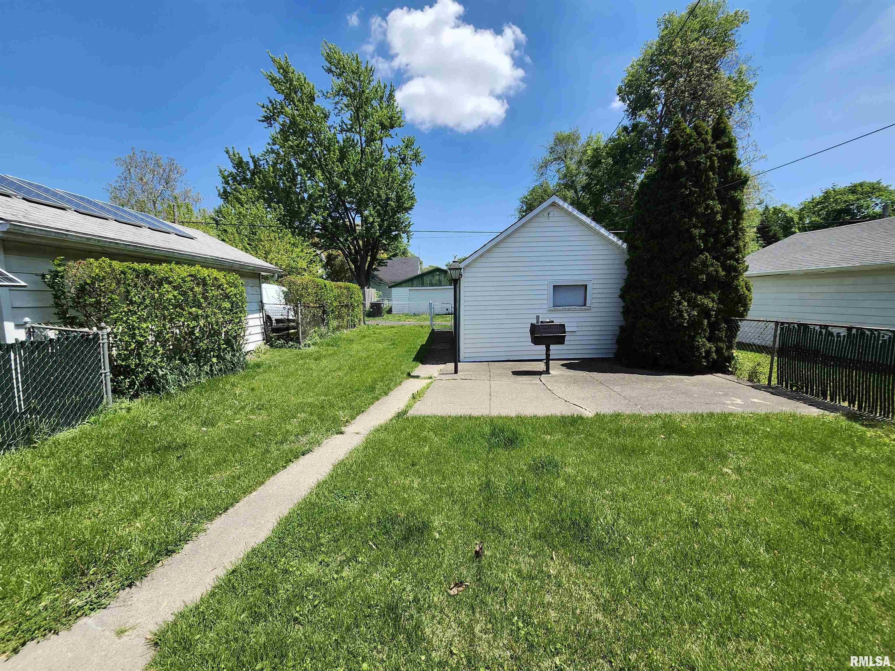 2704 Missouri Avenue, Peoria, Illinois image 11