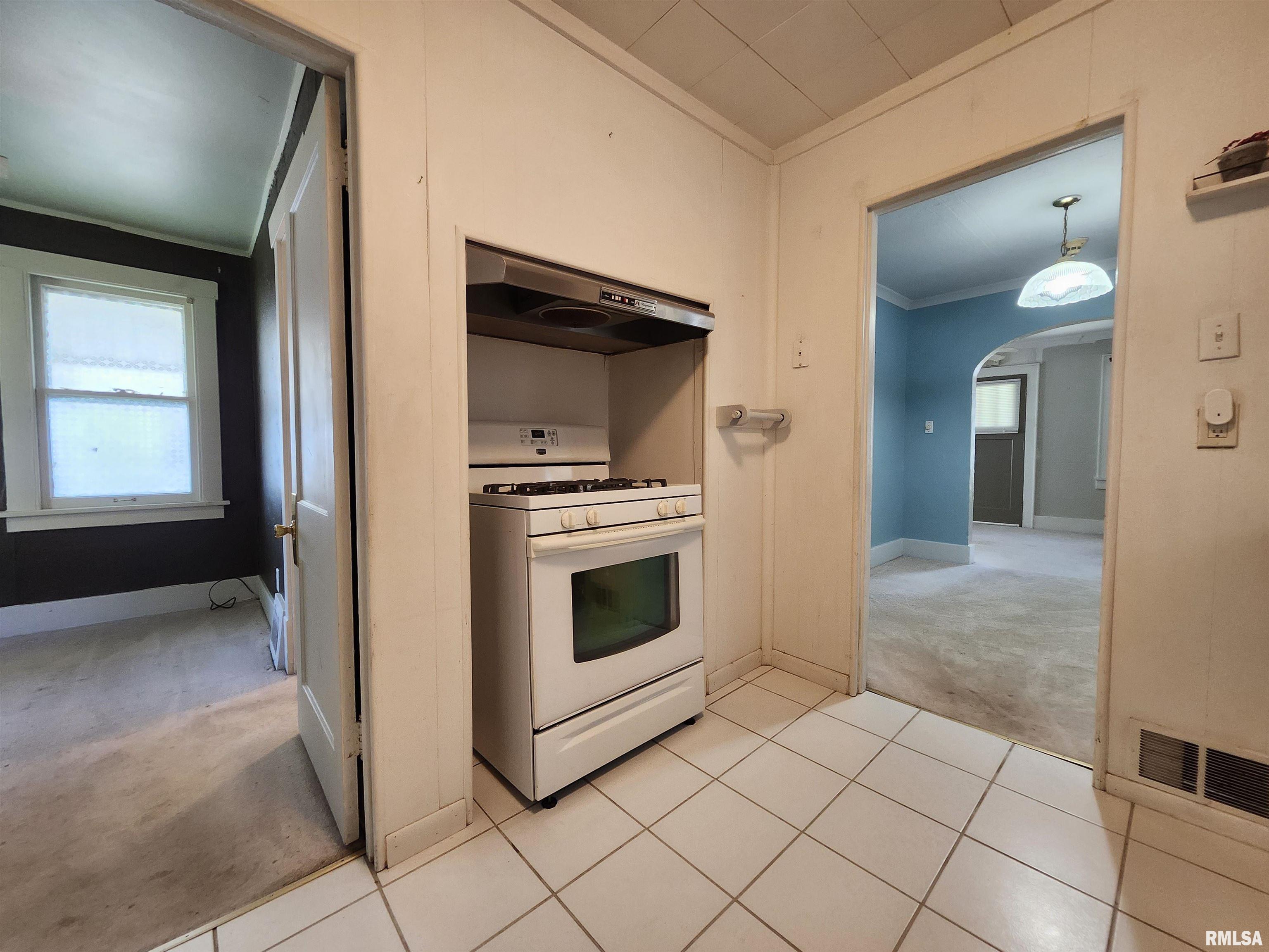 2704 Missouri Avenue, Peoria, Illinois image 39