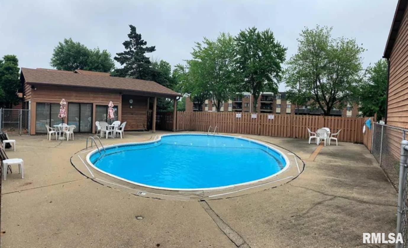 160 S Durkin Drive #8, Springfield, Illinois image 21