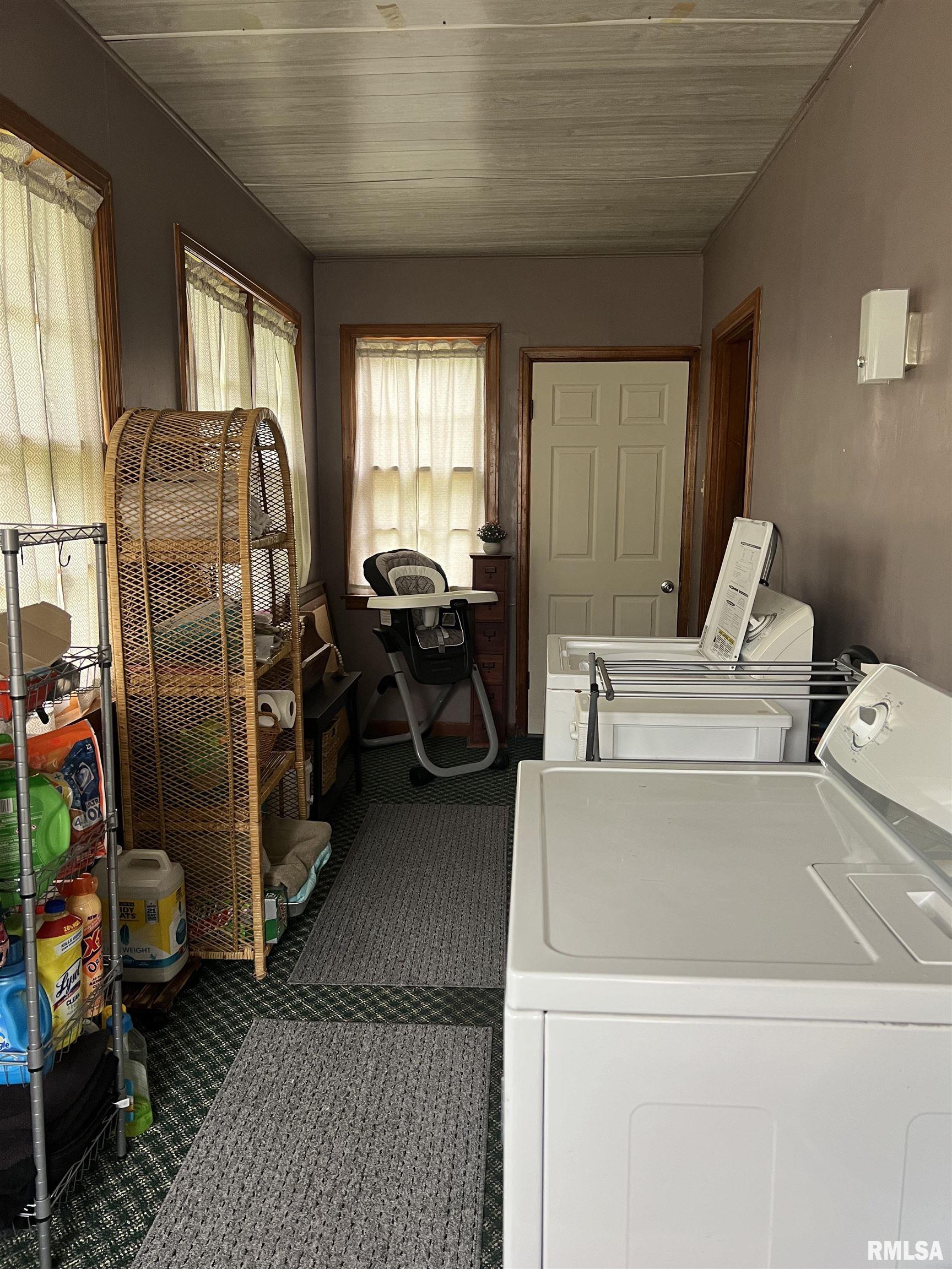313 N Edwards Street, Macomb, Illinois image 25