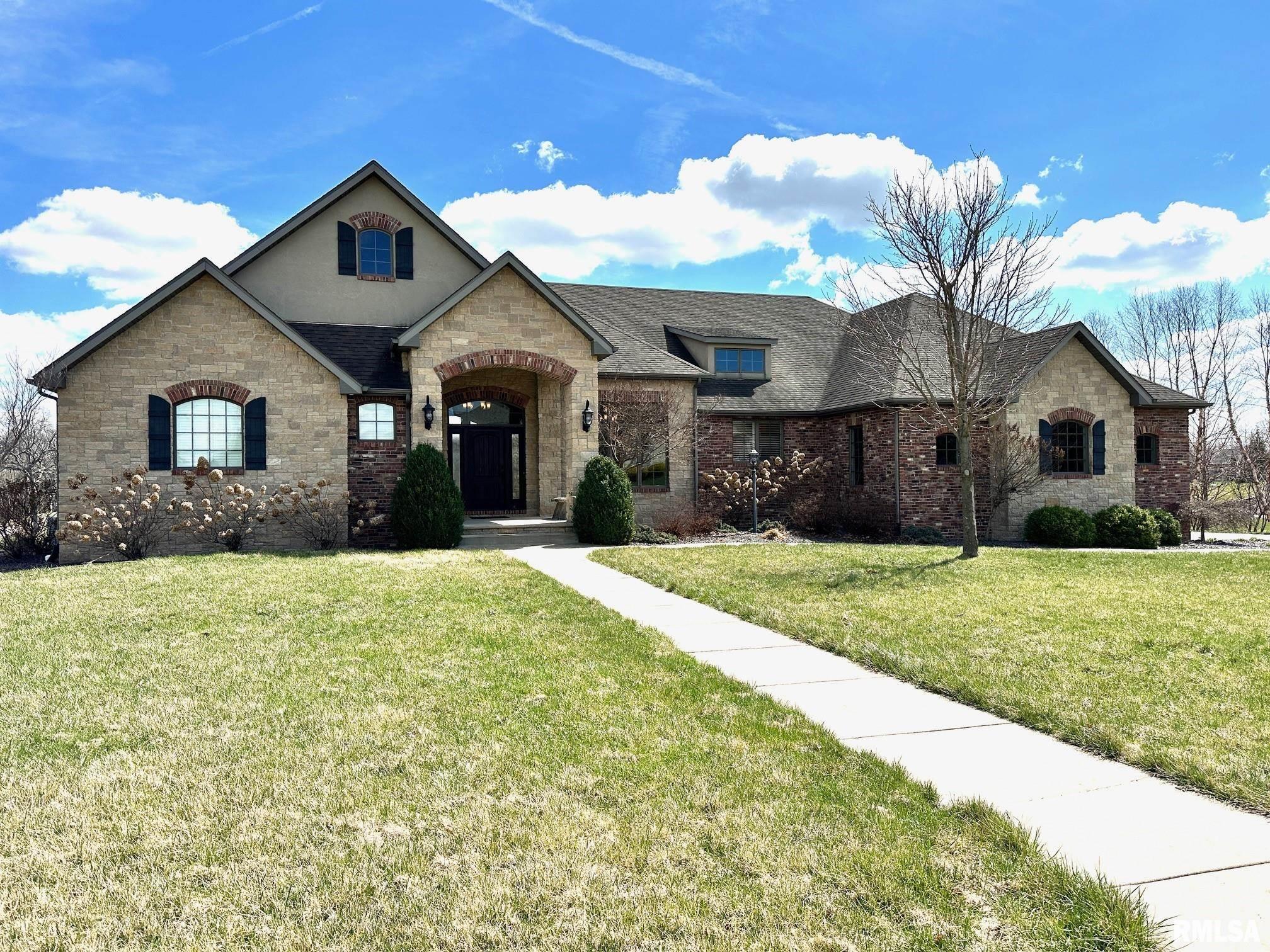 801 Prairie Lake Drive, Sherman, Illinois image 1