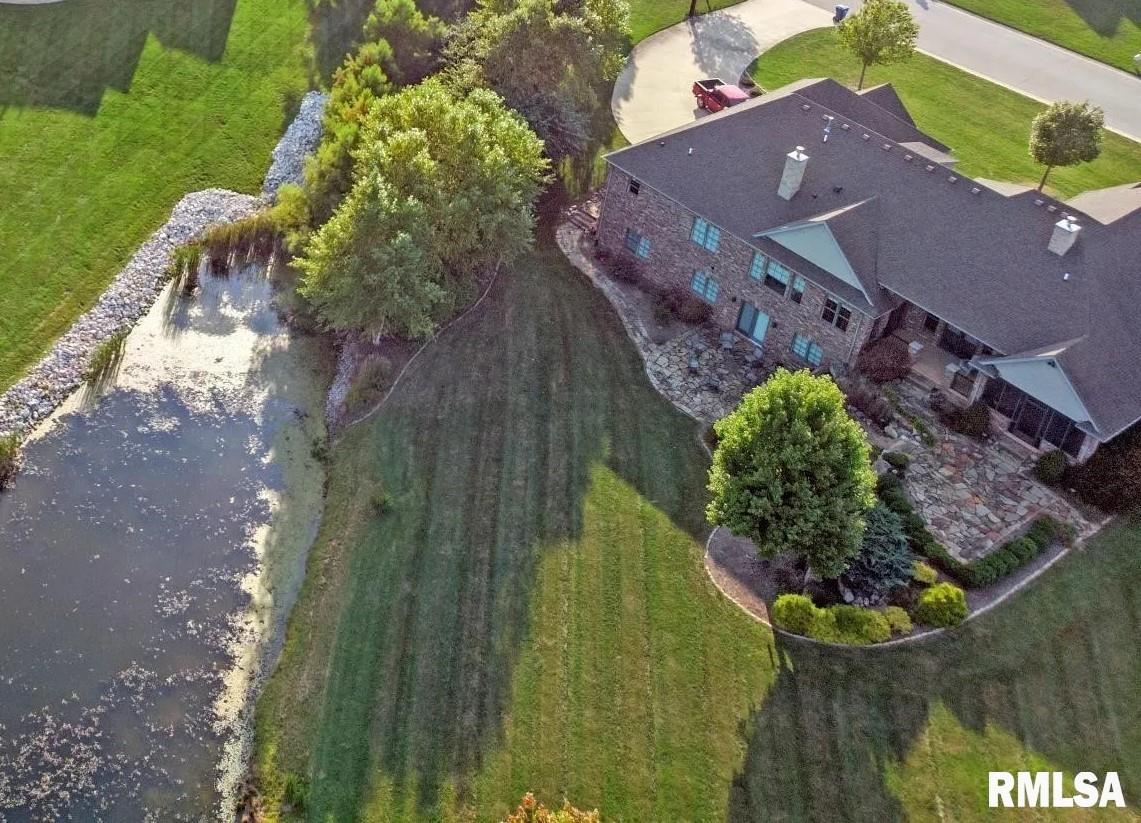 801 Prairie Lake Drive, Sherman, Illinois image 2