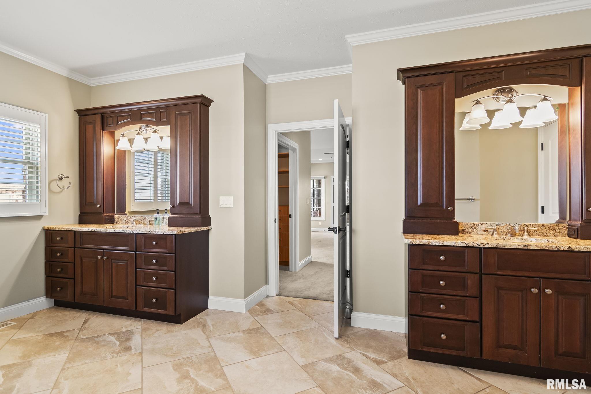 801 Prairie Lake Drive, Sherman, Illinois image 38