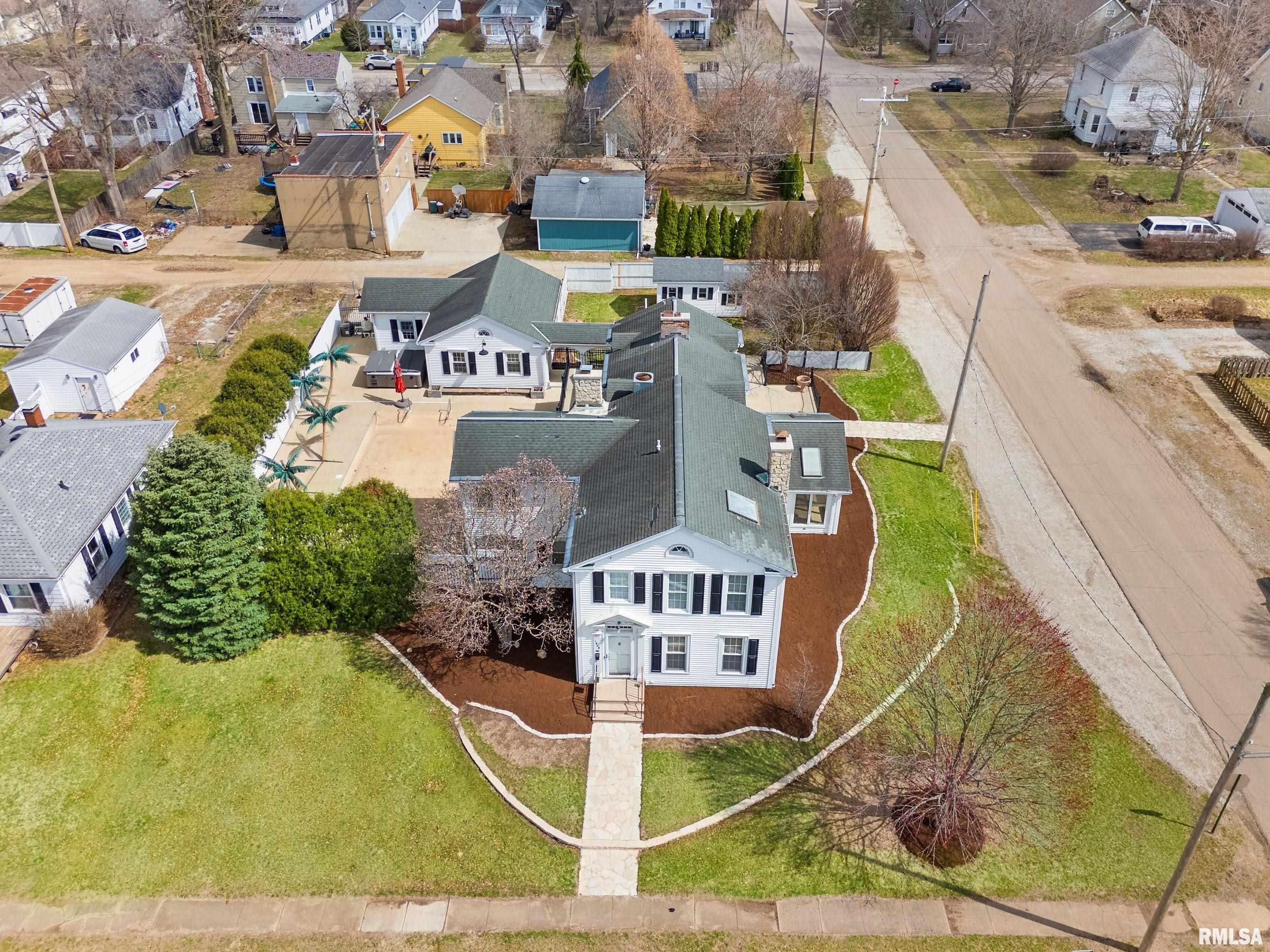 1404 N Santa Fe Avenue, Chillicothe, Illinois image 2
