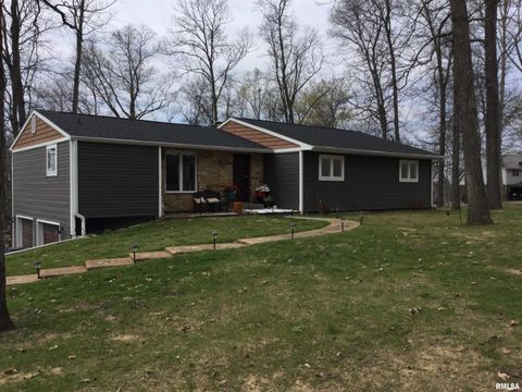 Homes For Sale - 65 Magnolia Drive<br/> Johnson County, Vienna, IL 62995