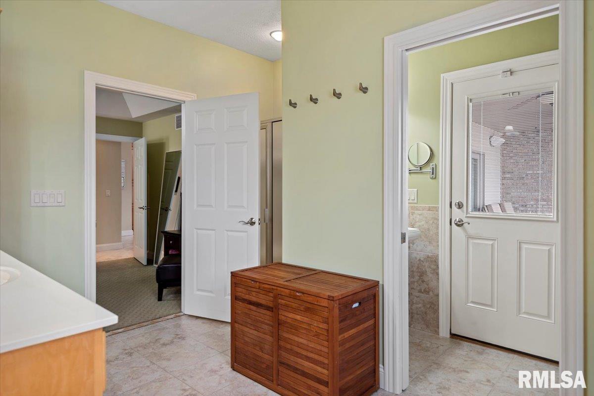 4306 Castle Pines Drive, Springfield, Illinois image 28