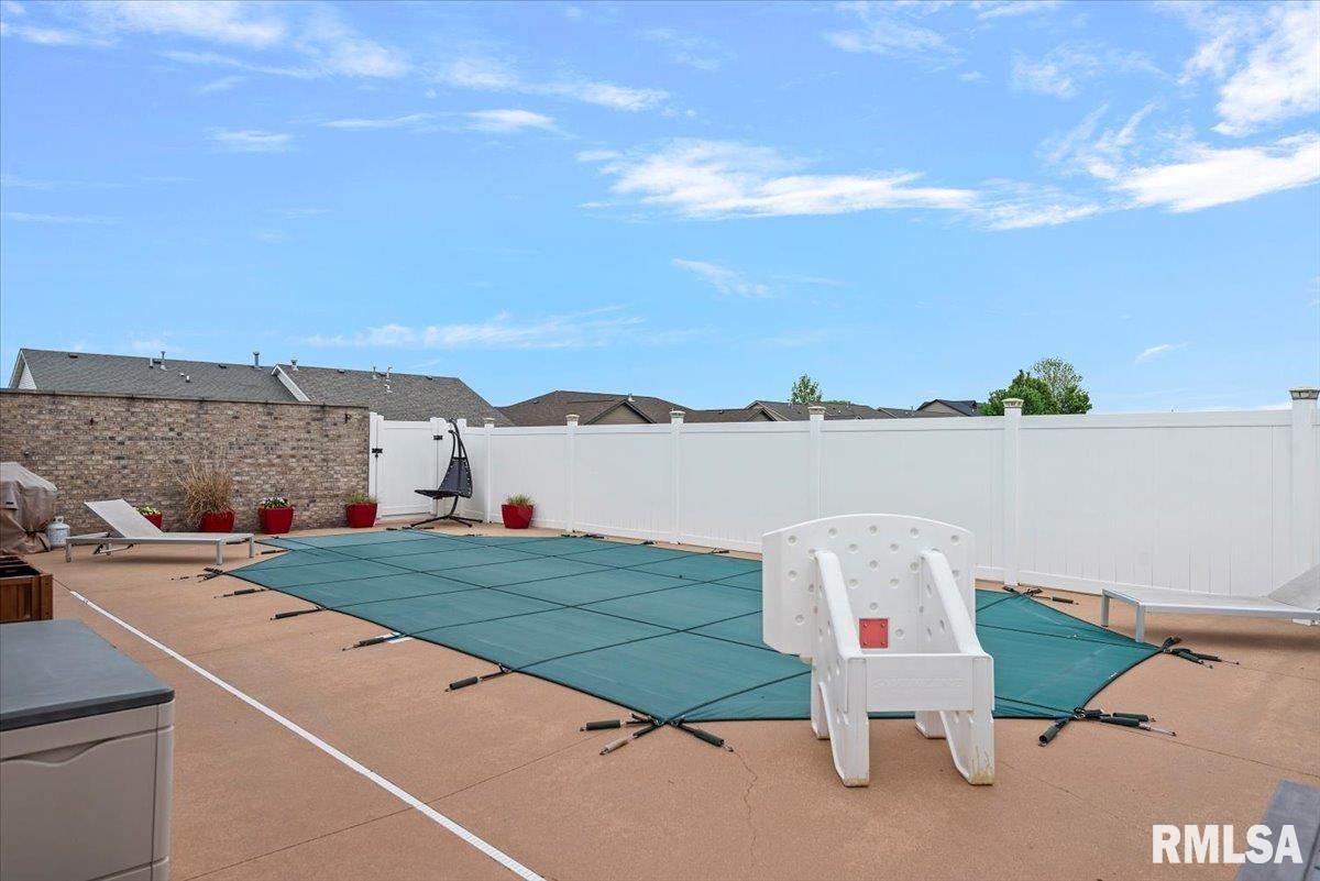 4306 Castle Pines Drive, Springfield, Illinois image 50