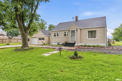 Homes For Sale - 520 W Maple Avenue<br/> Sangamon County, Springfield, IL 62704