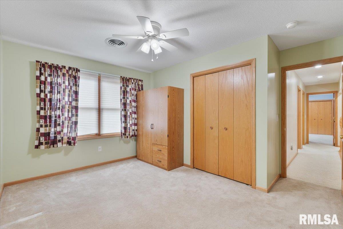 859 45th Avenue, East Moline, Illinois image 43