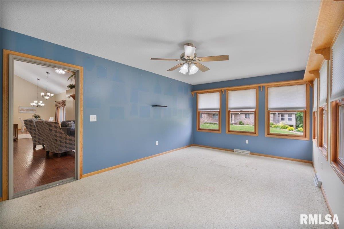 859 45th Avenue, East Moline, Illinois image 26