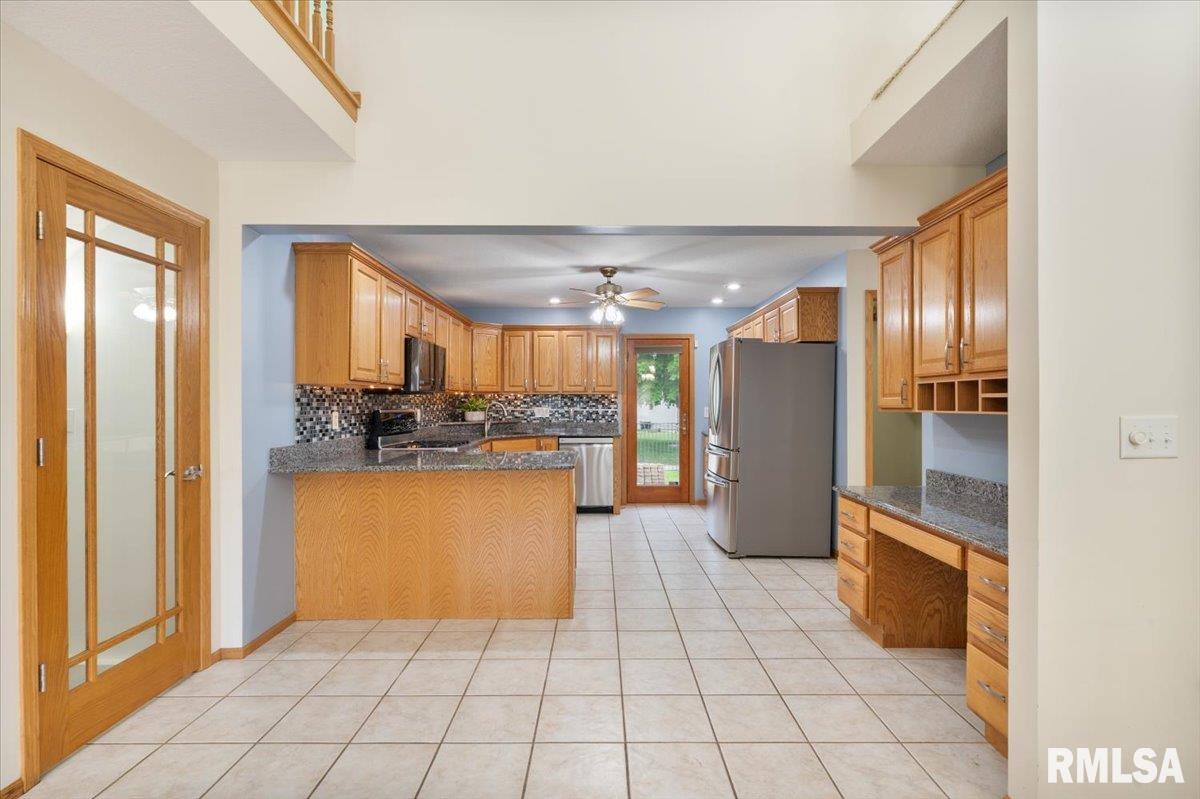 859 45th Avenue, East Moline, Illinois image 13