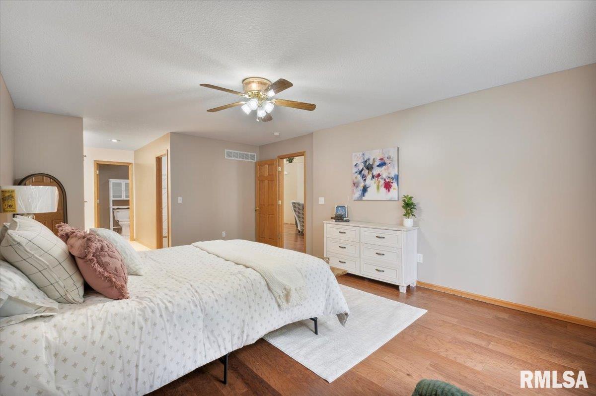 859 45th Avenue, East Moline, Illinois image 30