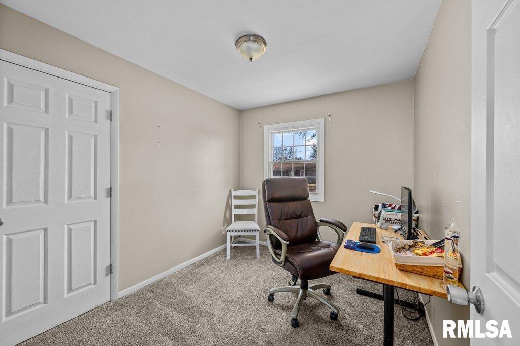 3406 N Pine Street, Davenport, Iowa image 15