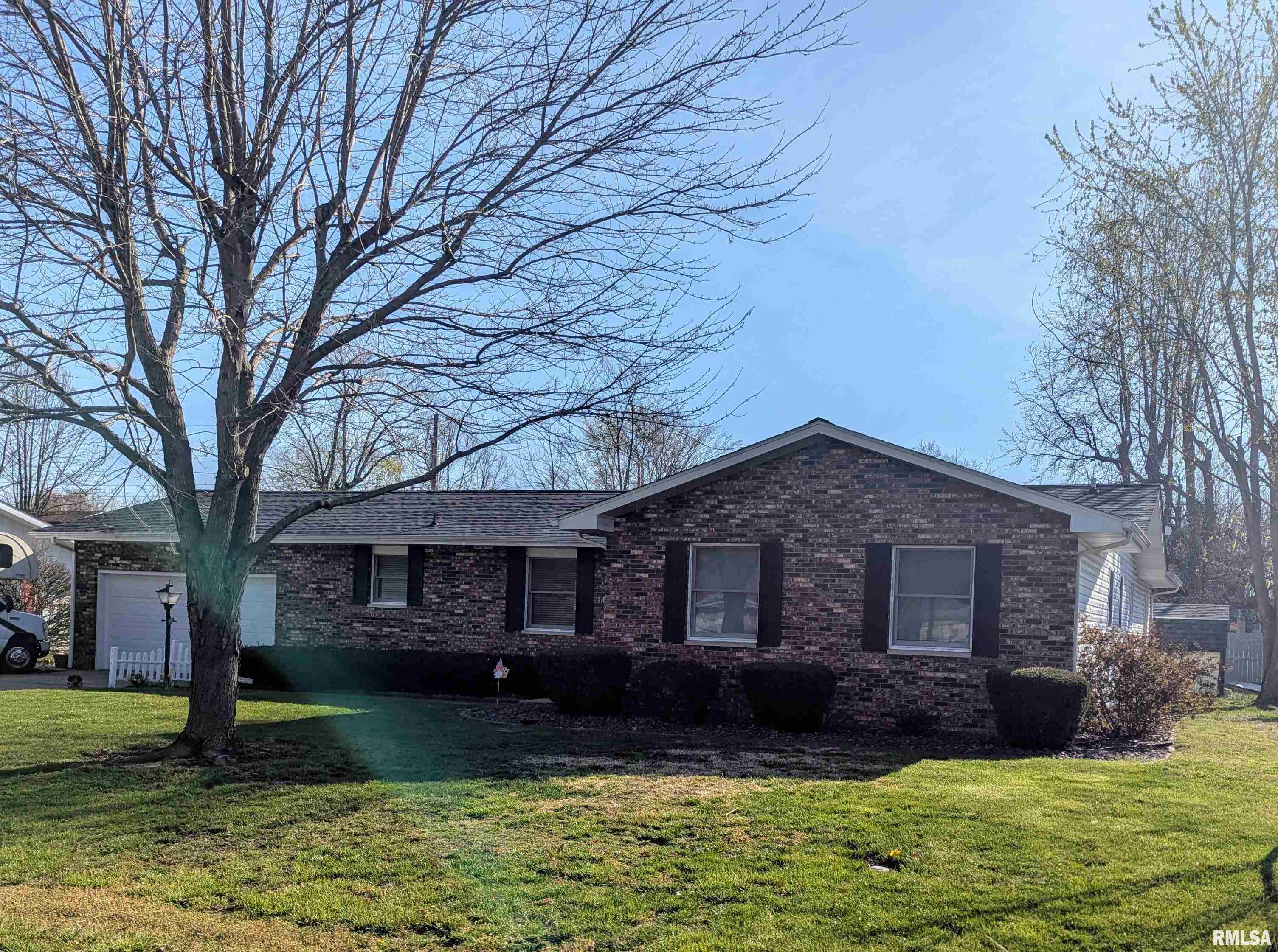 202 N Illinois Avenue, West Frankfort, Illinois image 2