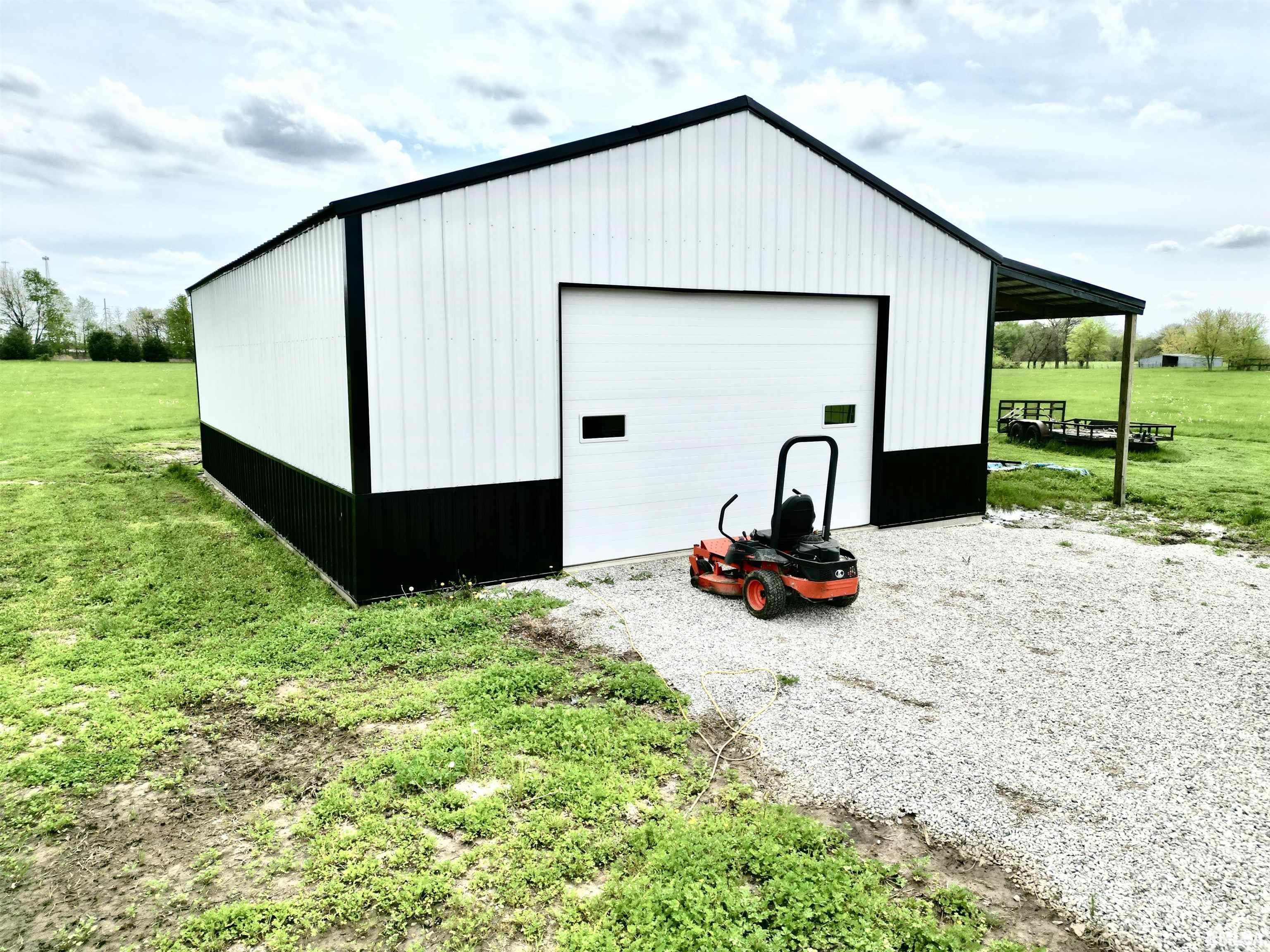 800 W Wall Street, Mulberry Grove, Illinois image 4